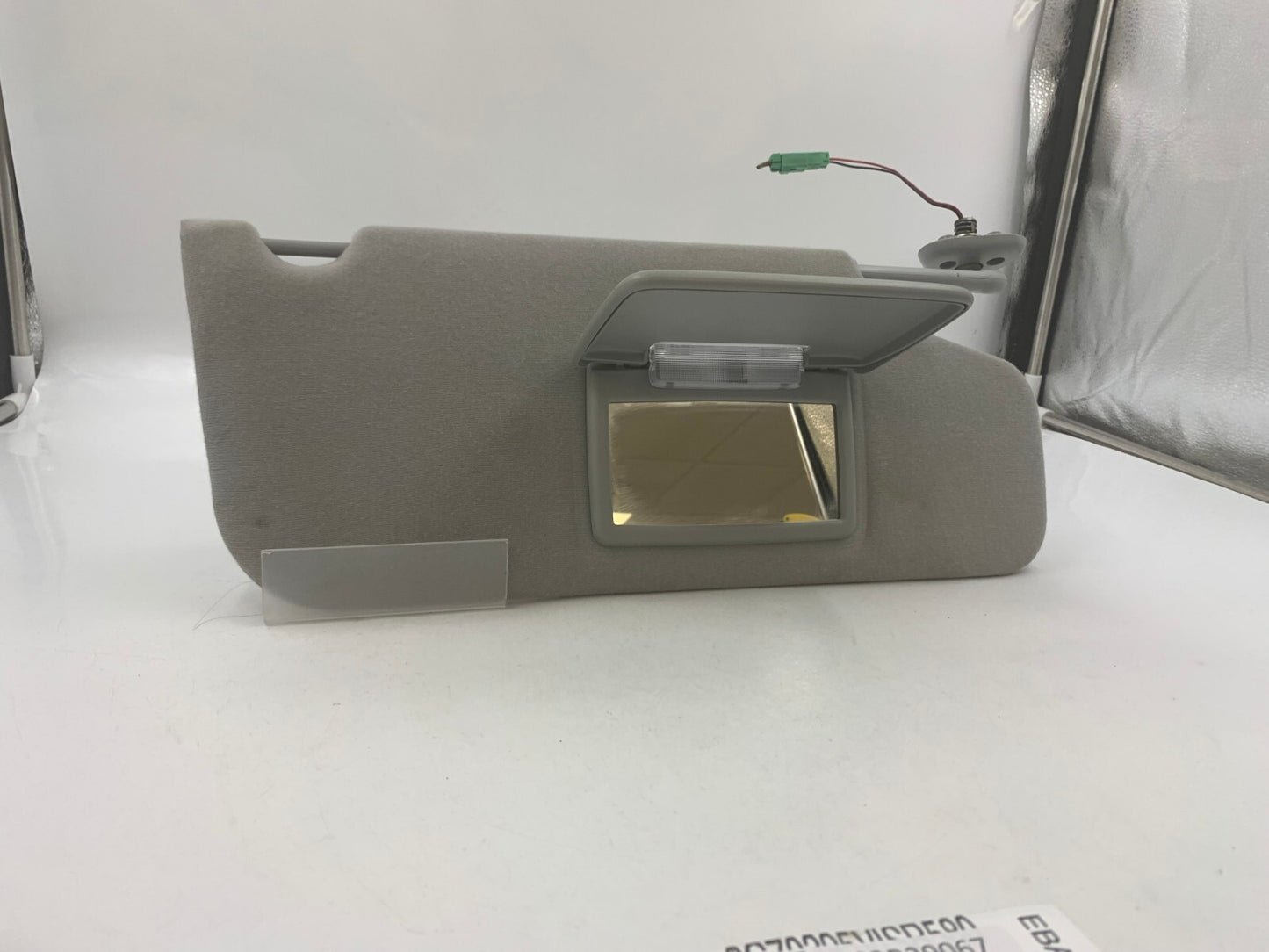 2005-2007 Ford Freestyle Passenger Sun Visor Illuminated Gray OEM D02B64015