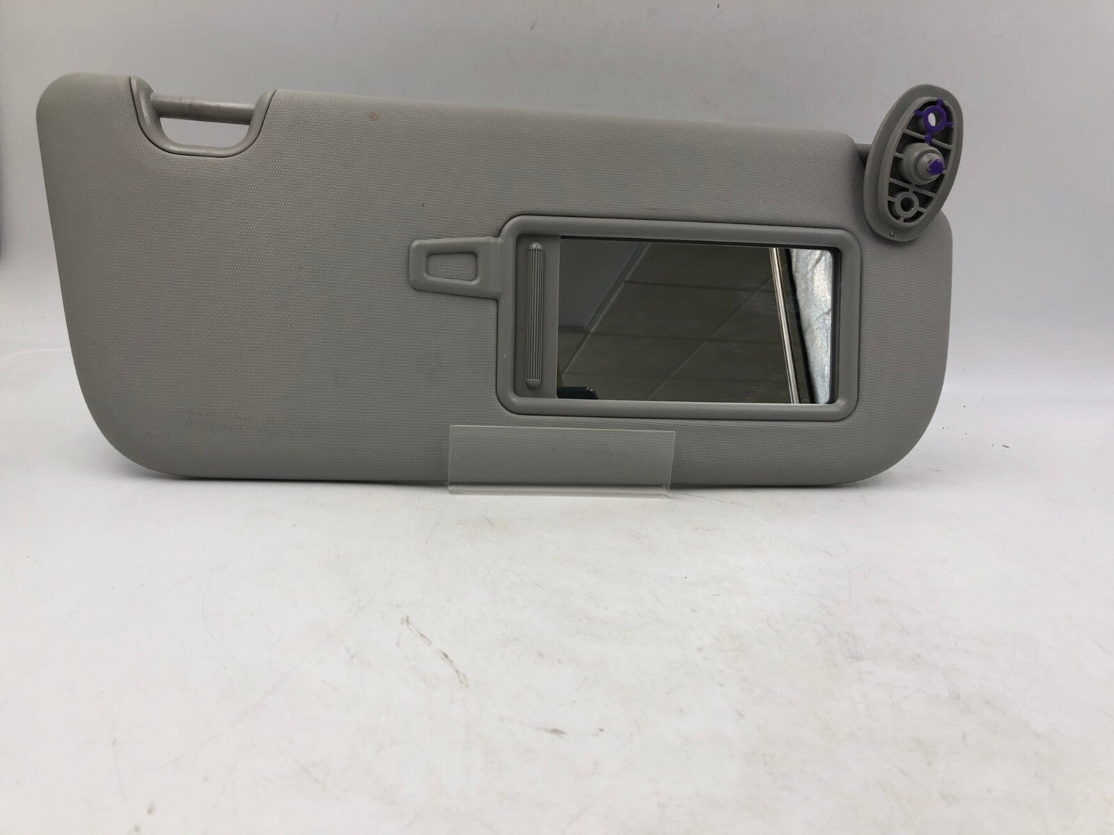 2014-2019 Kia Soul Passenger Sun Visor Gray Illuminated OEM A04B09072