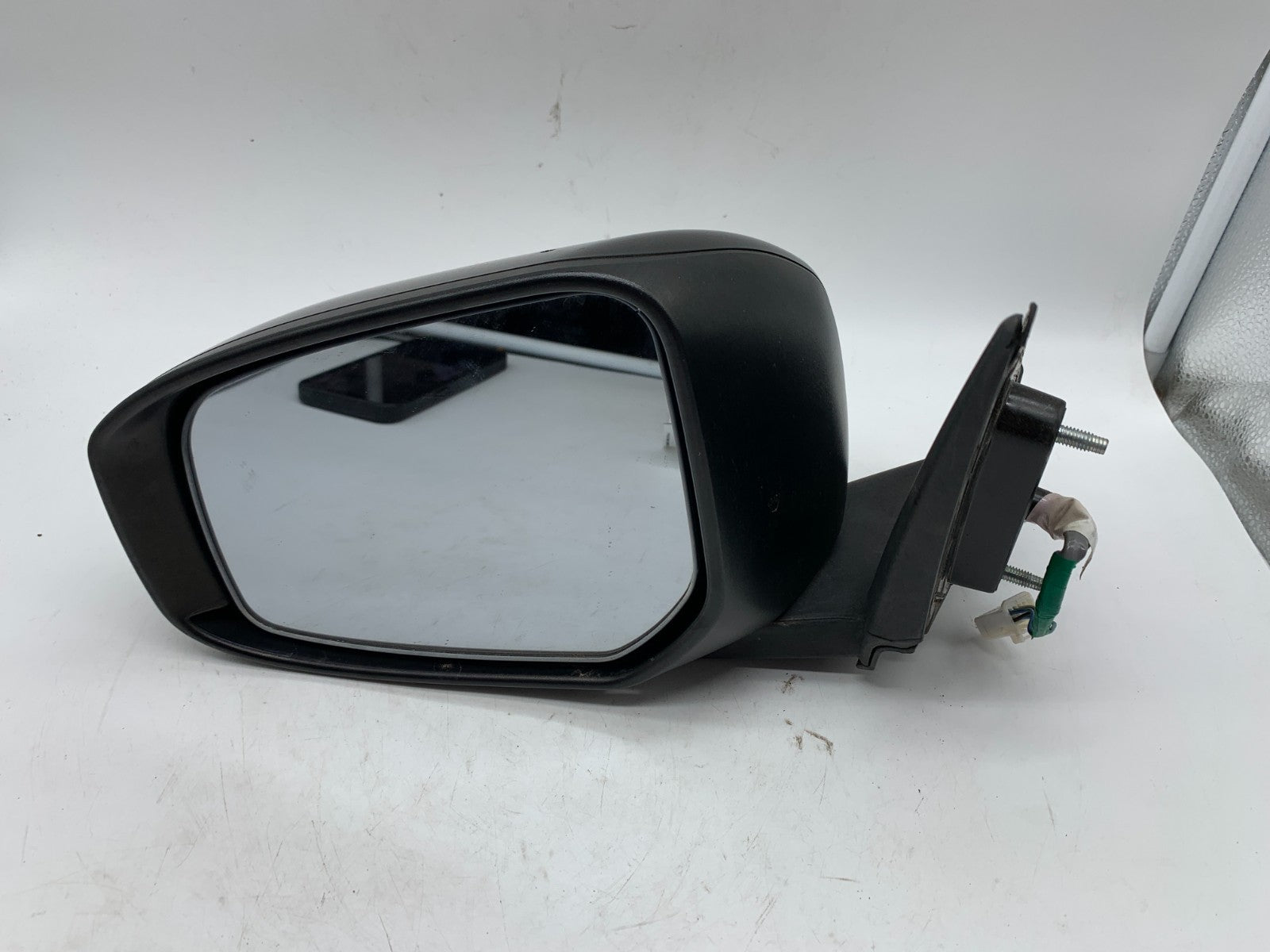 2015-2017 Mitsubishi Lancer Driver Side Power Door Mirror Black A04B05013