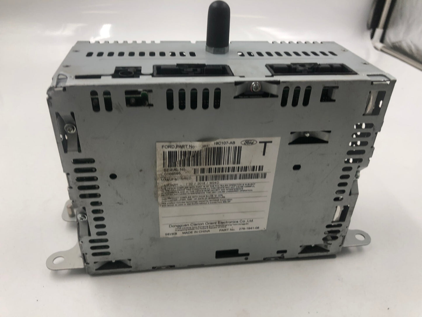 2018-2019 Ford Explorer AM FM CD Player Radio Receiver OEM A04B21080