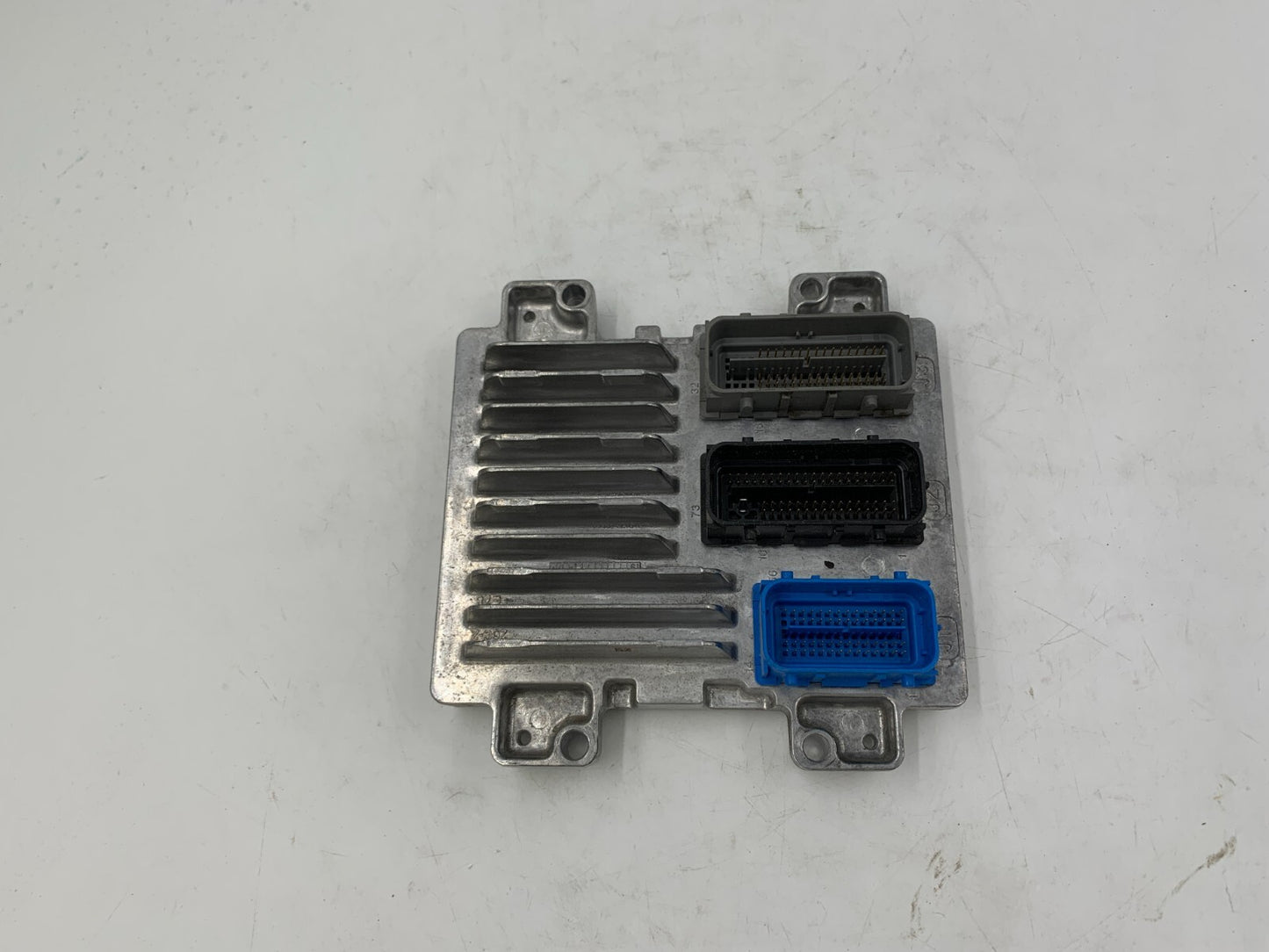 2017-2020 Chevrolet Trax Engine Control Module Unit ECU ECM OEM B02B52038