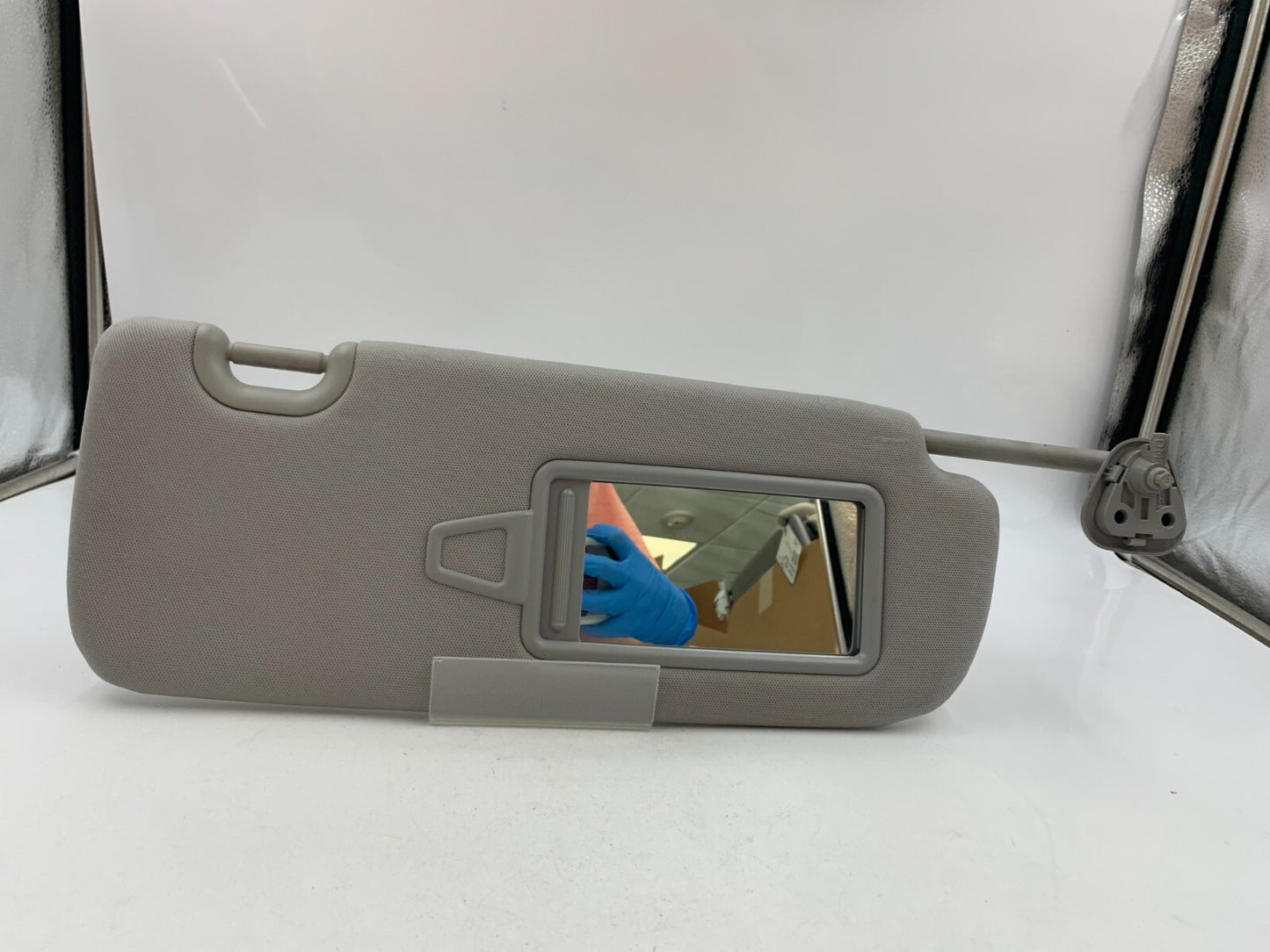 2013-2019 Hyundai Santa Fe Passenger Sun Visor Sunvisor Gray OEM D02B70007