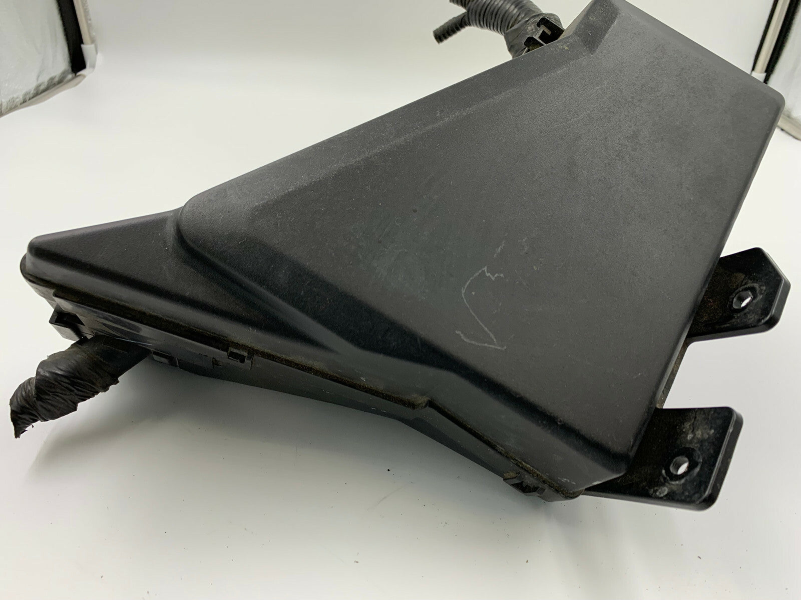 2010-2014 Subaru Legacy Fuse Box Relay Module Block Relay OEM B02B57002