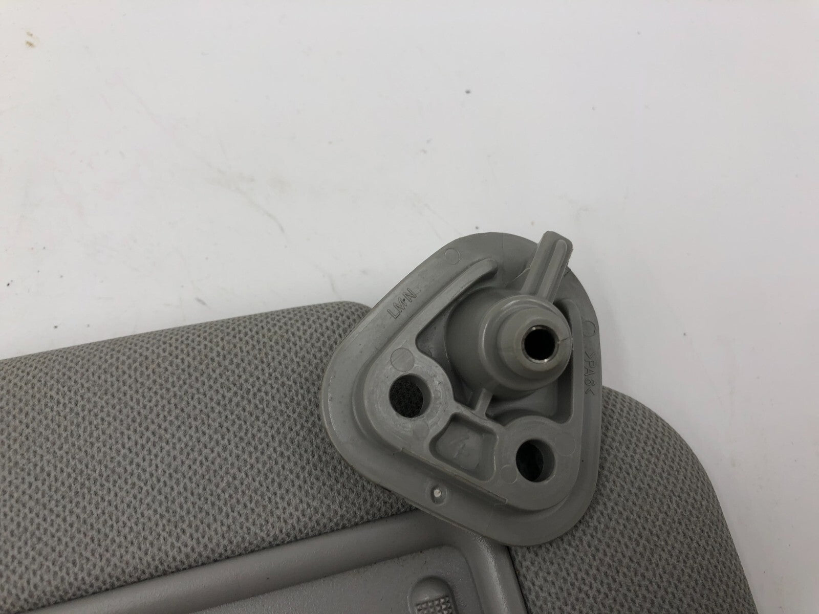 2010-2015 Hyundai Tucson Passenger Sun Visor Gray OEM A04B47040
