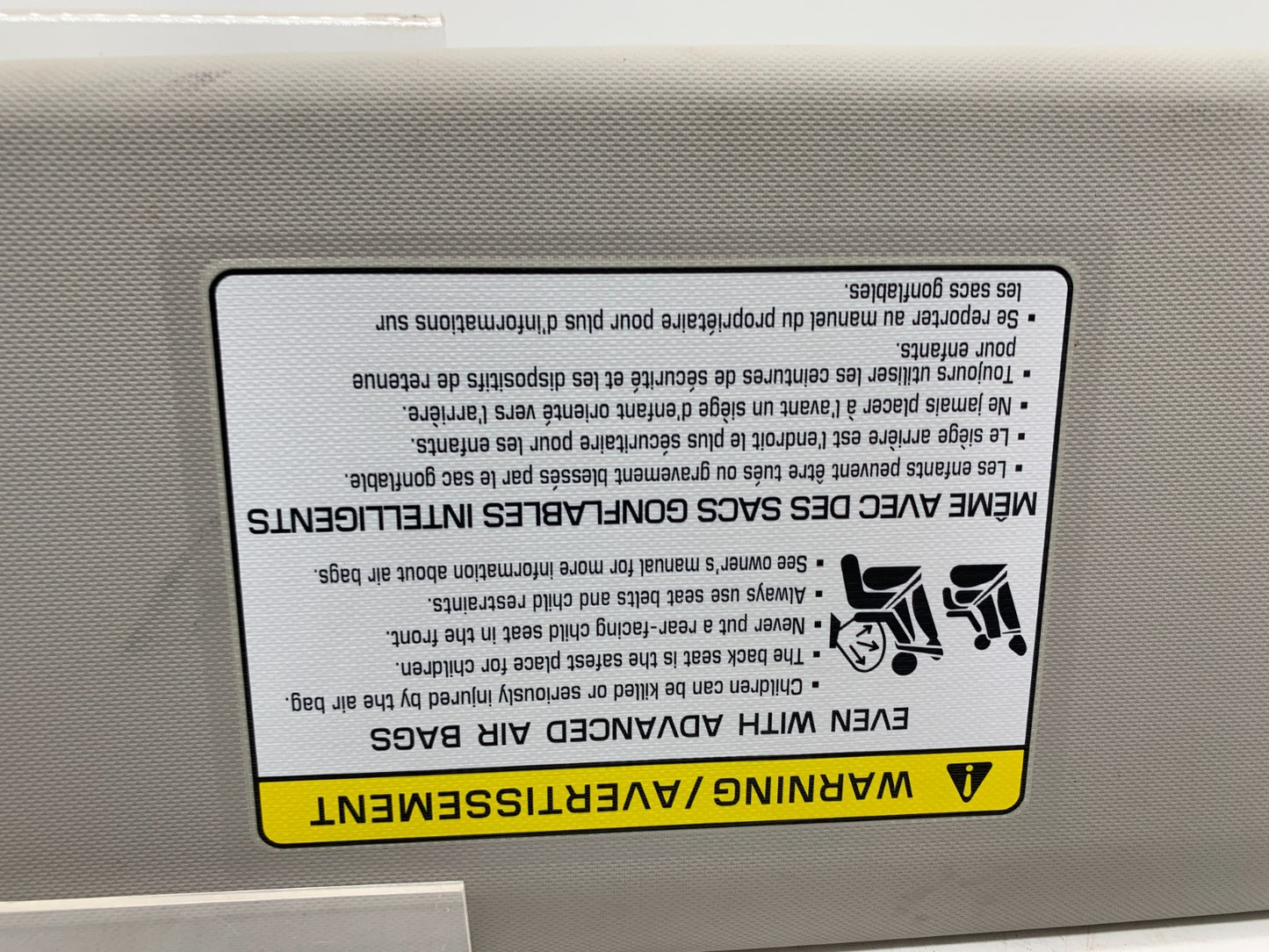 2017-2018 Kia Forte Passenger Sun Visor Gray OEM A03B06005