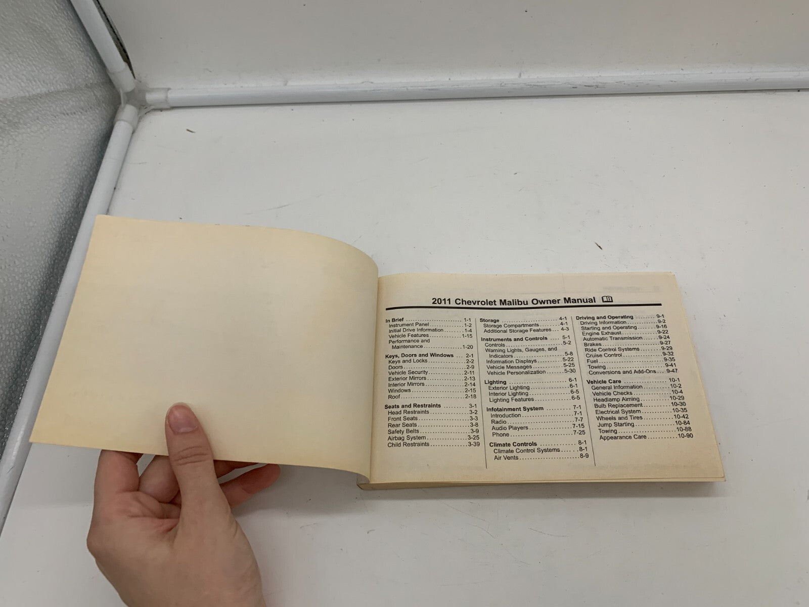 2011 Chevrolet Malibu Owners Manual OEM A03B42004