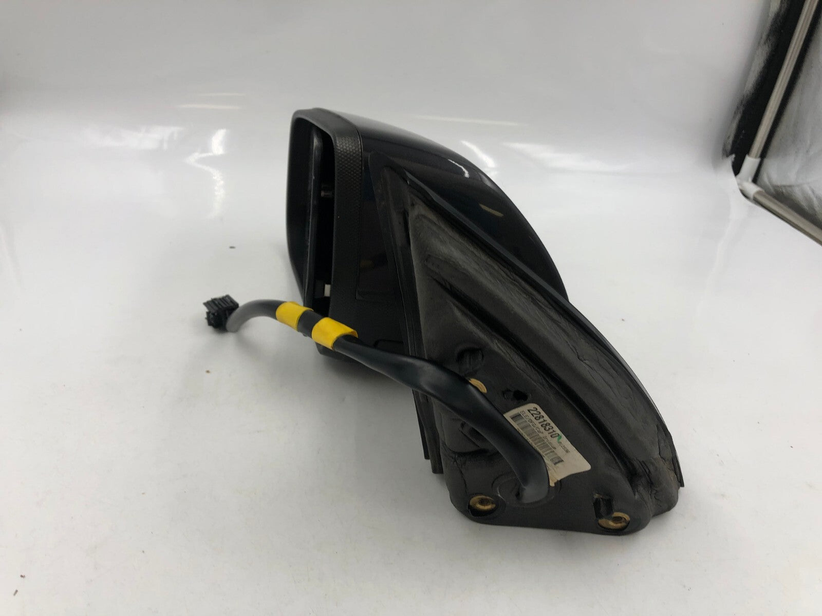 2011-2014 GMC Terrain Driver Side Power Door Mirror Gray OEM E03B64004