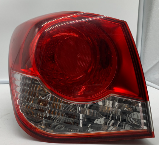 2011-2016 Chevrolet Cruze Driver Side Tail Light Taillight OEM B04B13001