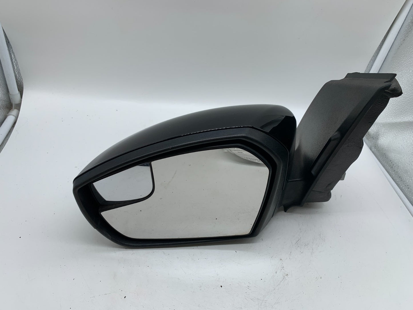 2017-2019 Ford Escape Driver Side View Power Door Mirror Black OEM D02B20001