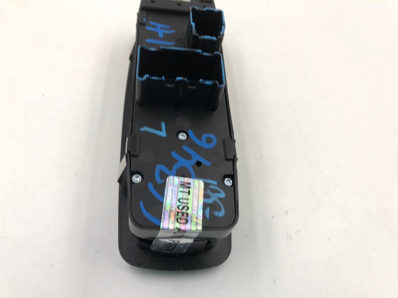 2008-2011 Chrysler Town & Country Master Power Window Switch OEM D01B58006