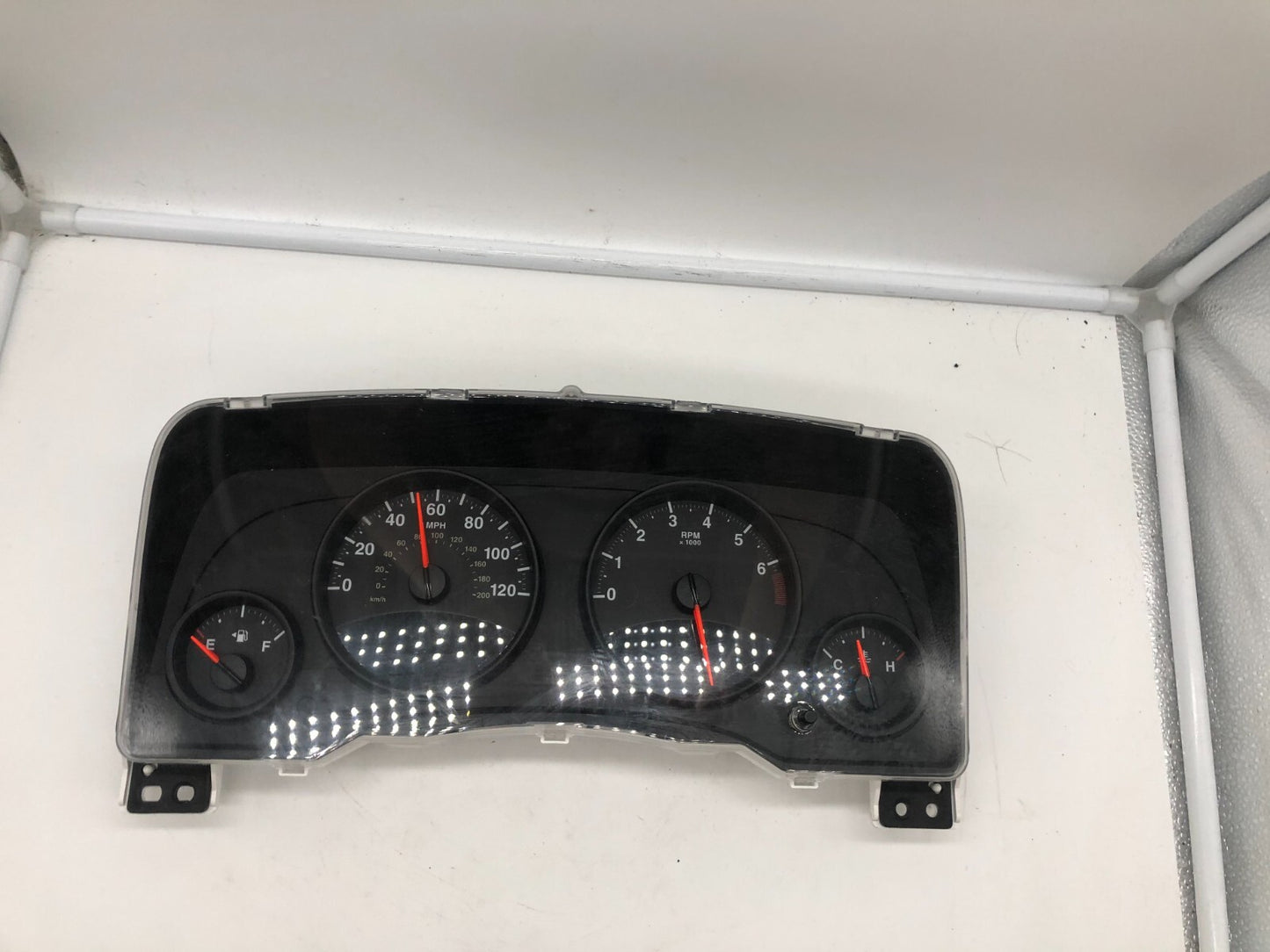2011-2012 Jeep Compass Speedometer Instrument Cluster 48698 Miles OEM D03B67005