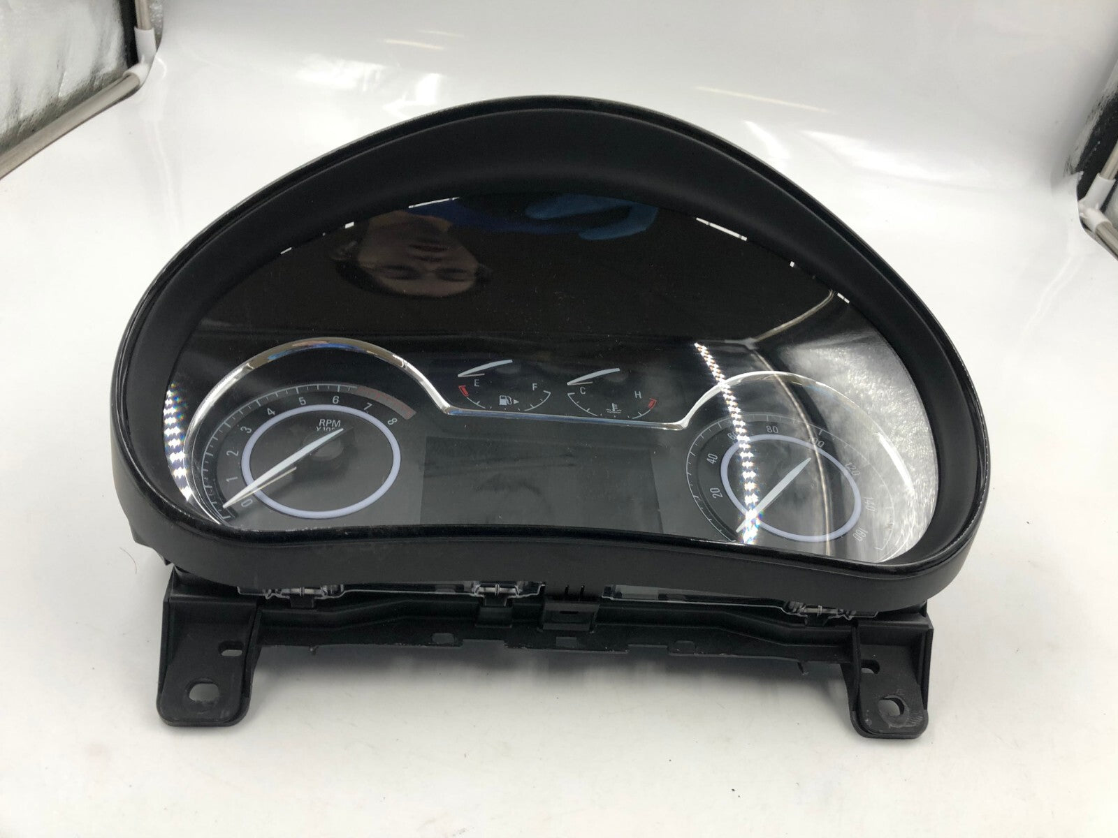 2015 Buick Regal Speedometer Instrument Cluster 11815 Miles OEM C04B64004