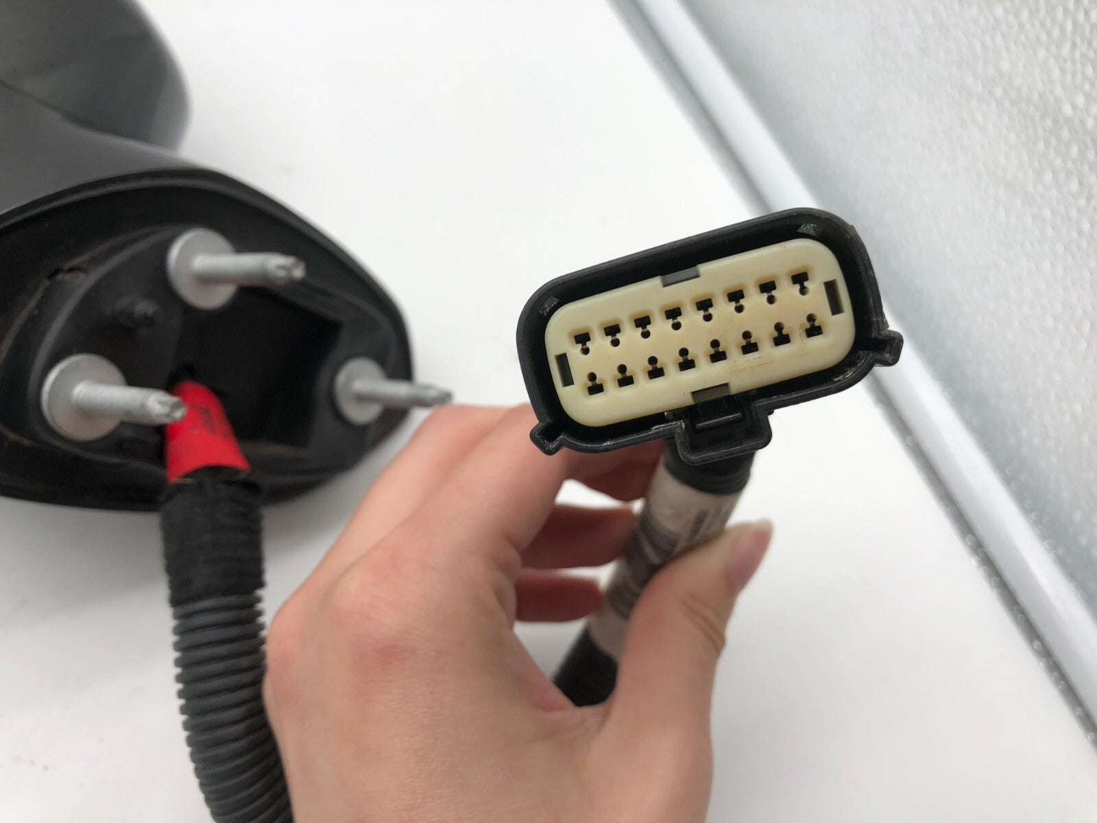 2019-2020 Ford Fusion Driver Side View Power Door Mirror Gray BSA E02B40001