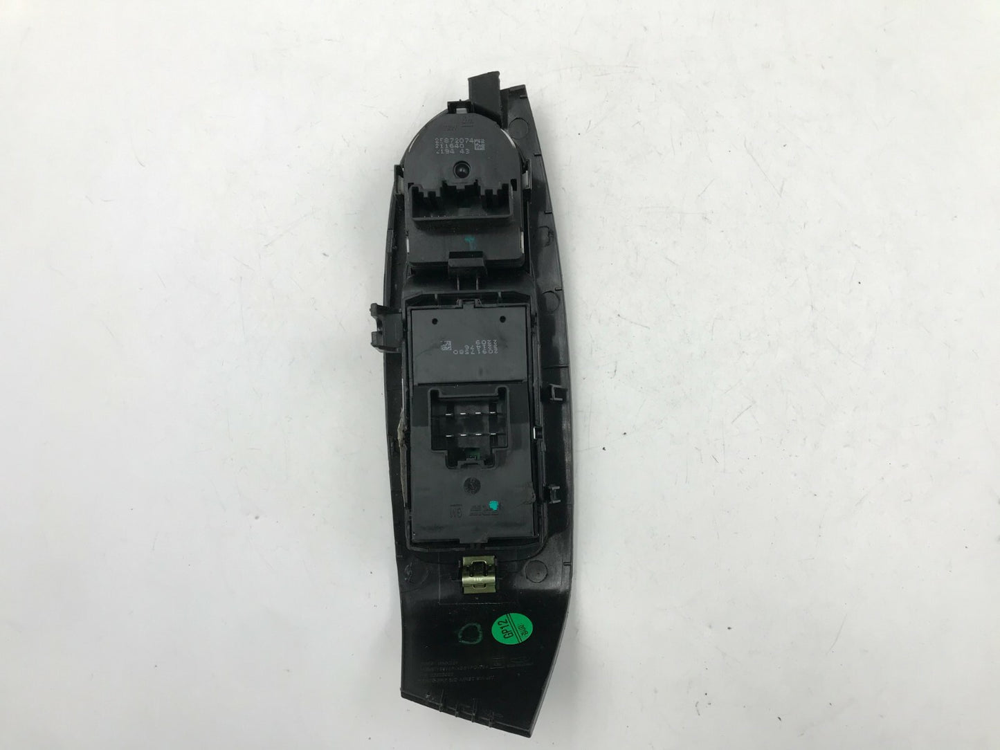 2013 Chevrolet Malibu Master Power Window Switch OEM C01B23008