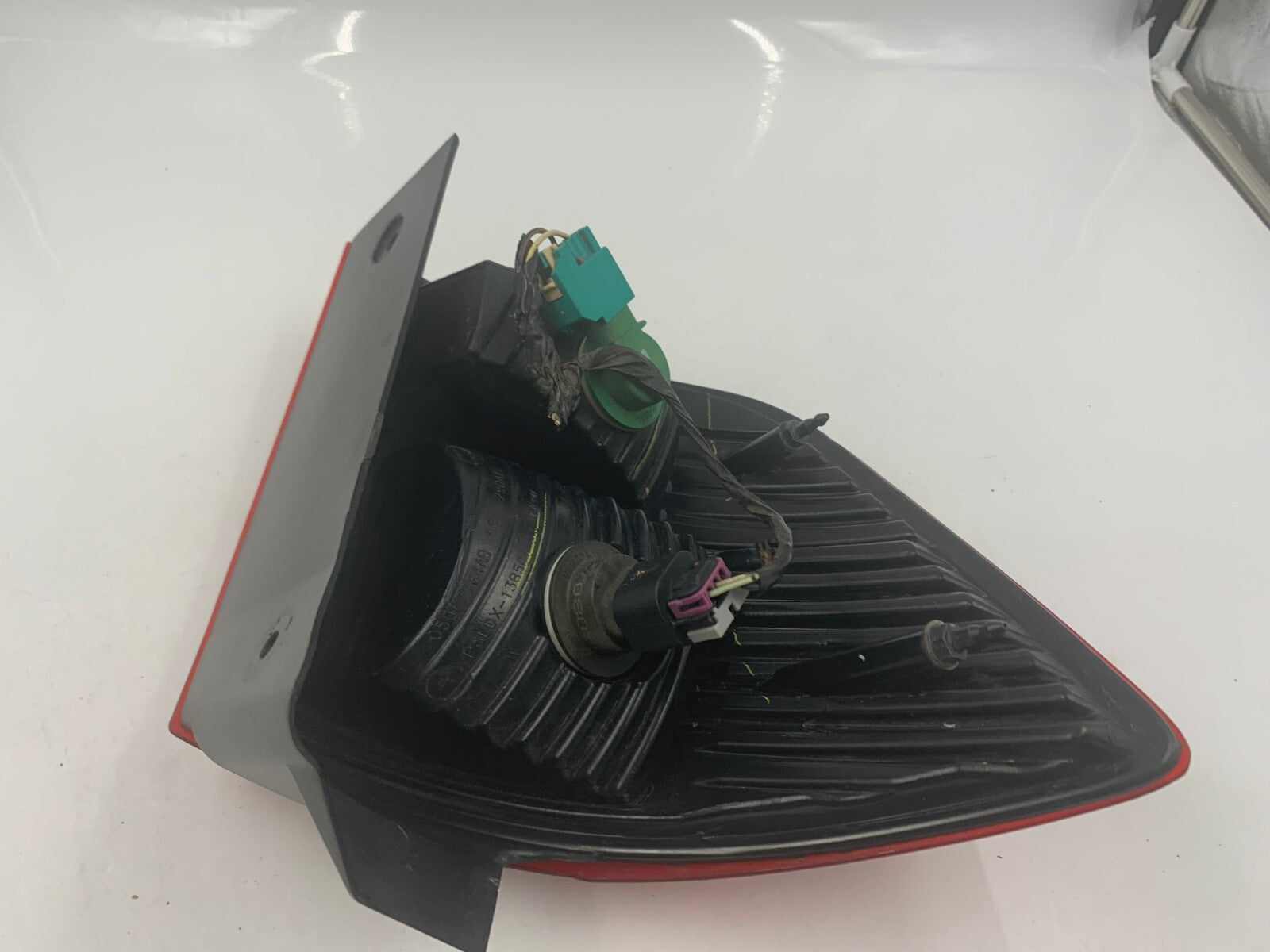 2009 Dodge Journey Passenger Side Tail Light Tailight OEM C03B64004