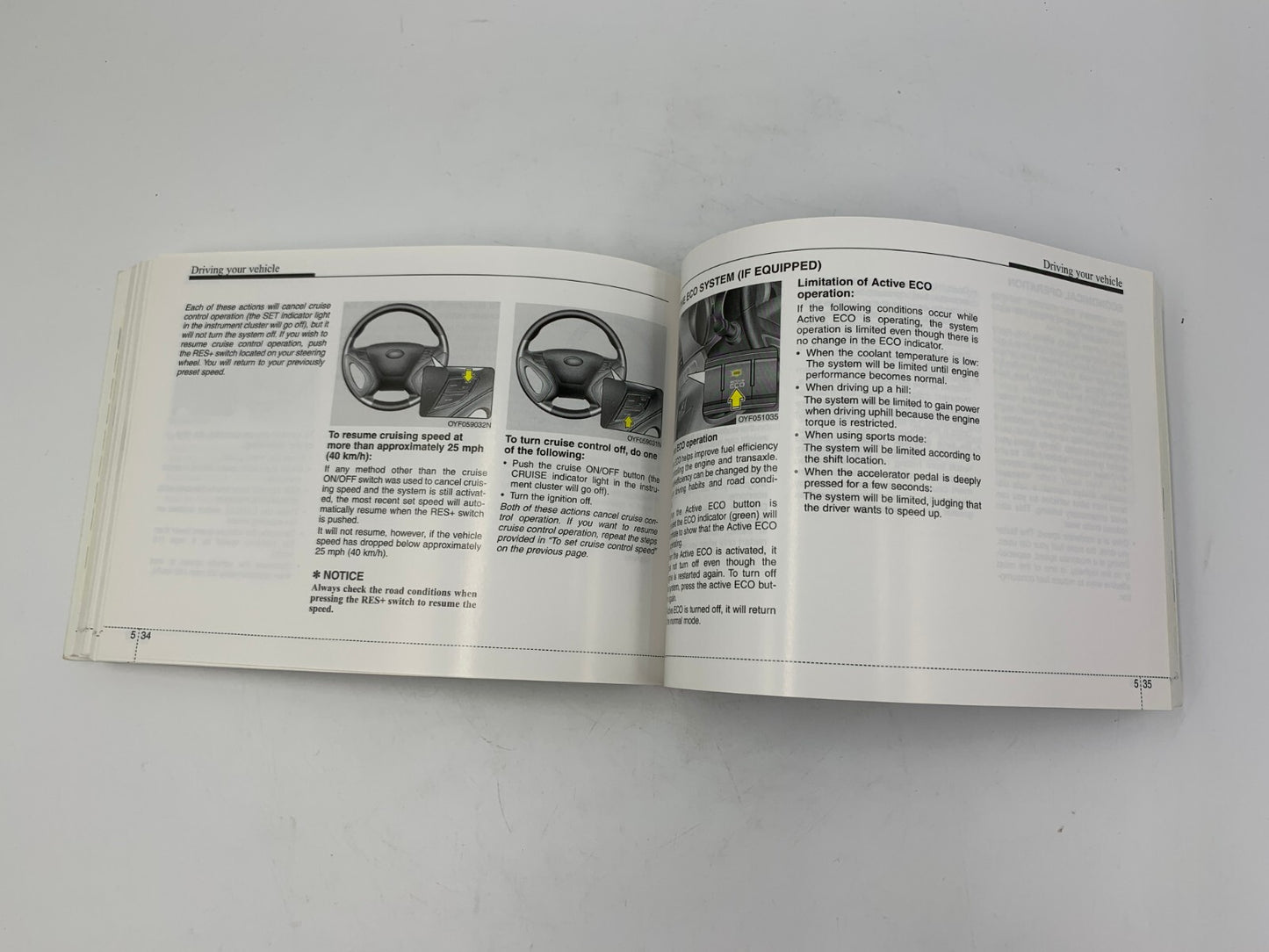 2011 Hyundai Sonata Owners Manual Set with Case OEM C02B36076