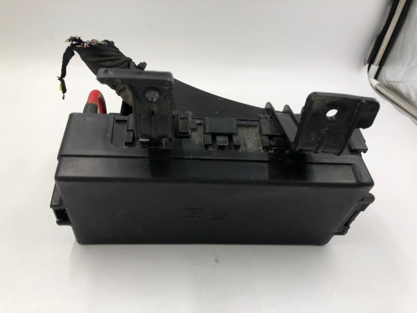 2010-2012 Ford Fusion Fuse Box Relay Module OEM D01B33066