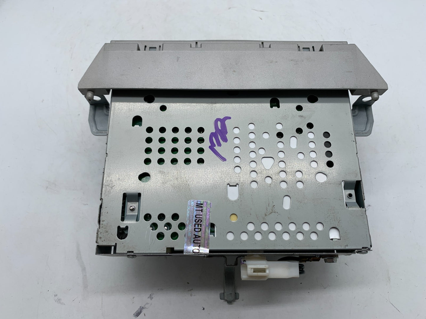2005-2007 Toyota Avalon Center Console Radio AM FM CD Radio Receiver OEM