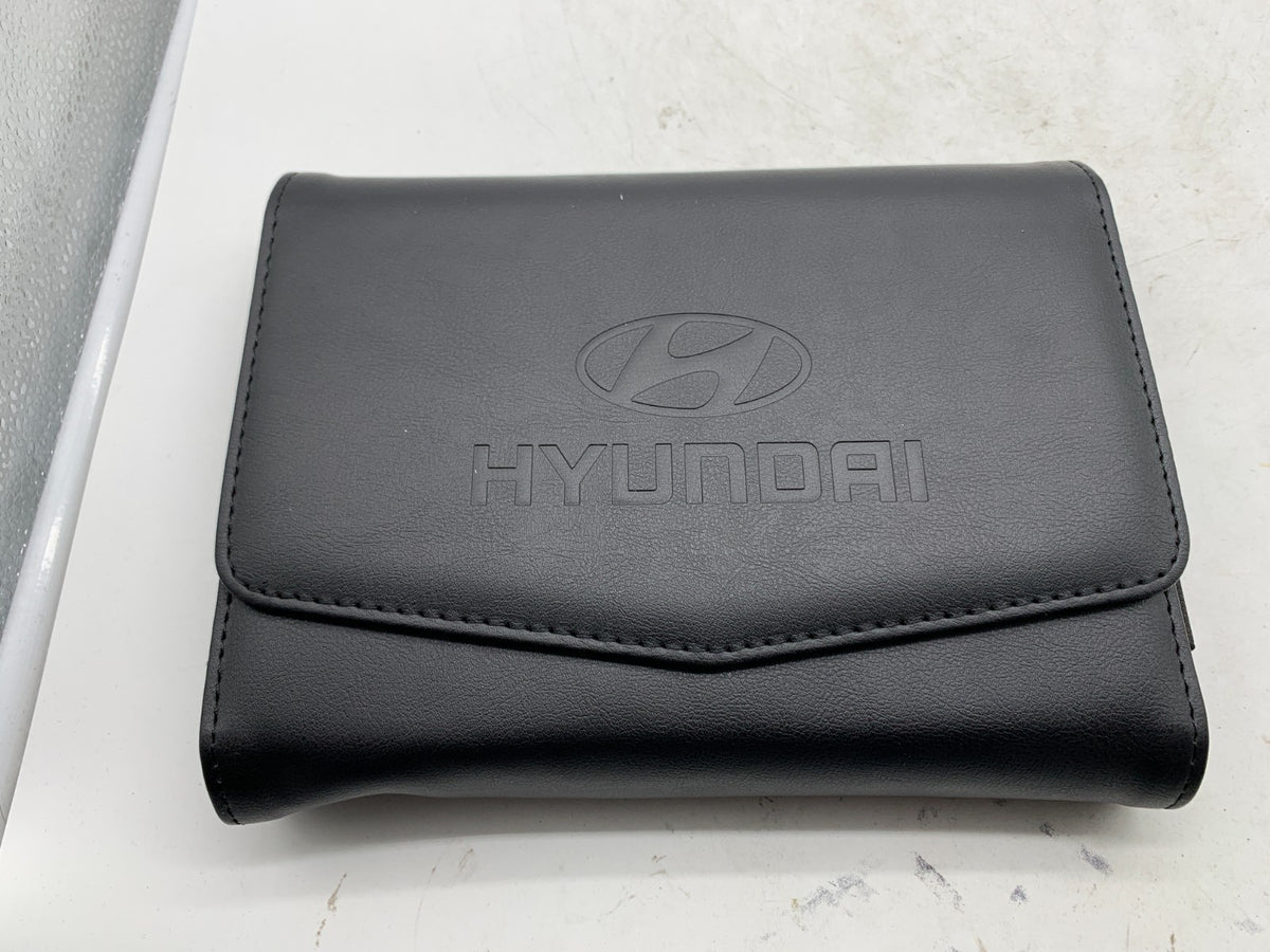 2015 Hyundai Genesis Owners Manual Set with Case OEM R01B16005