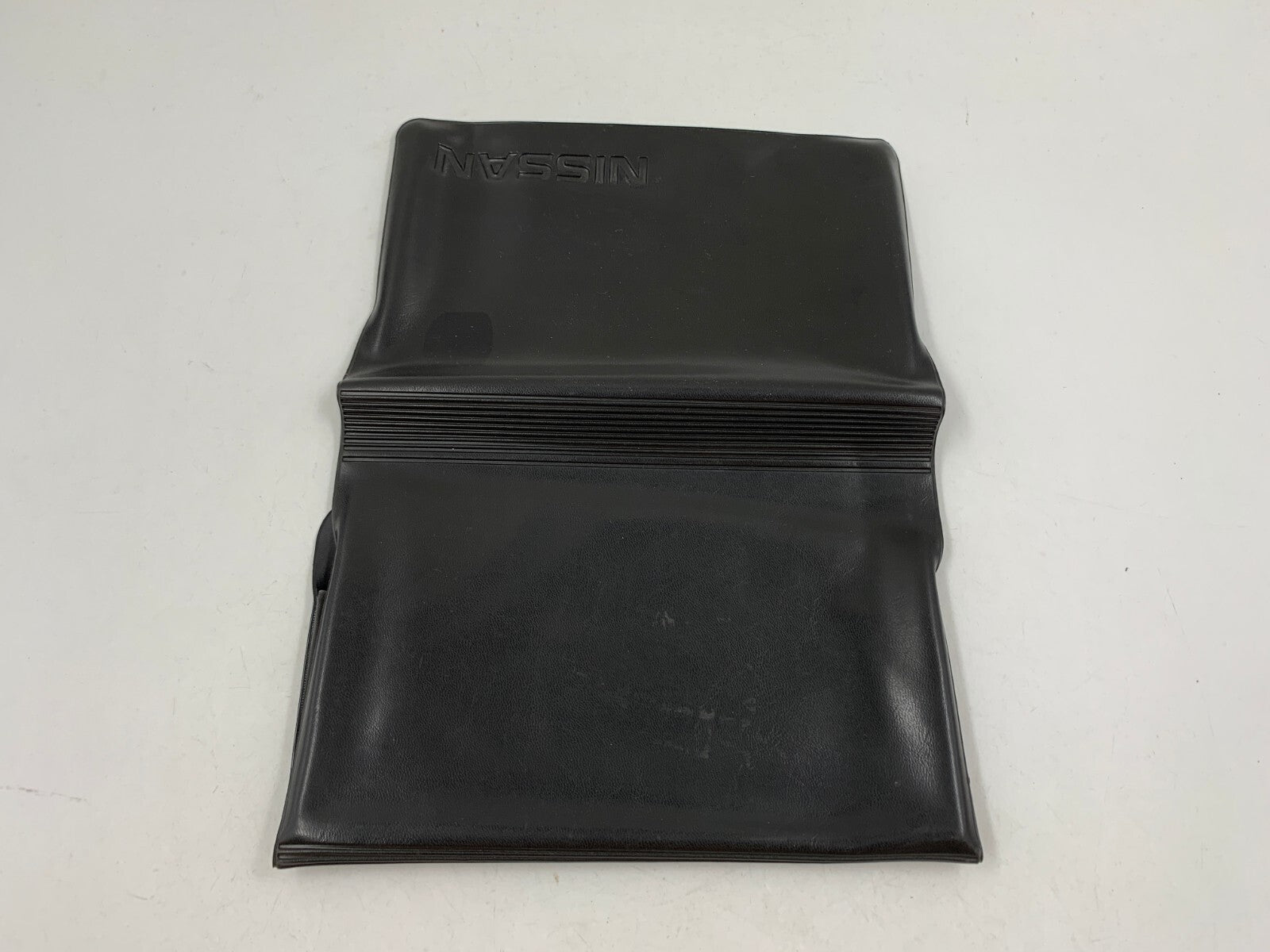 2007 Nissan Owners Manual Case Only C01B36011