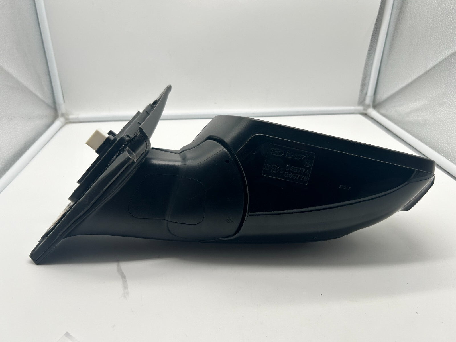 2018-2021 Hyundai Kona Passenger Side View Power Door Mirror Black BSA E02B42011