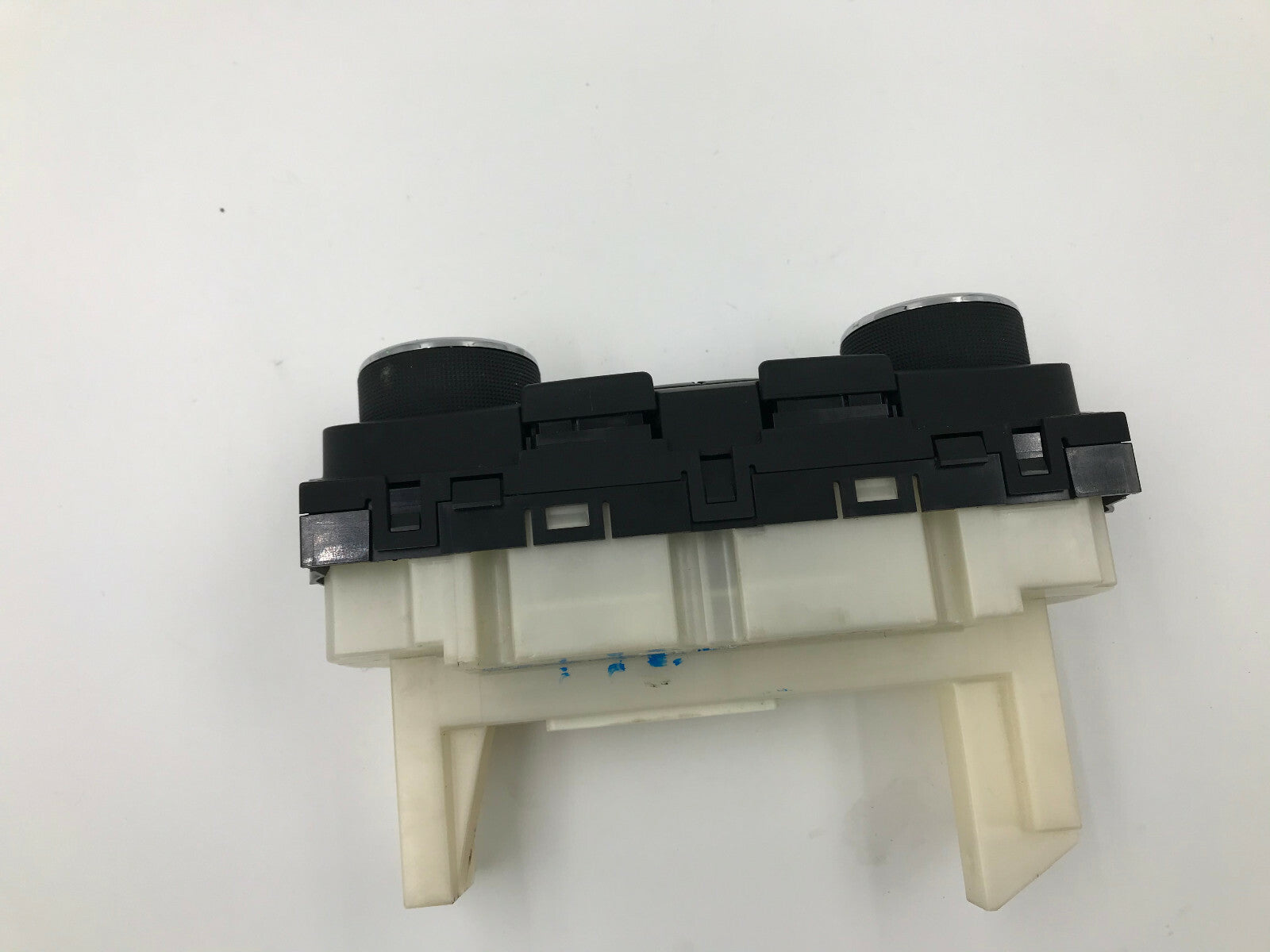 2007-2008 Nissan Altima AC Heater Climate Control Unit OEM E01B52002