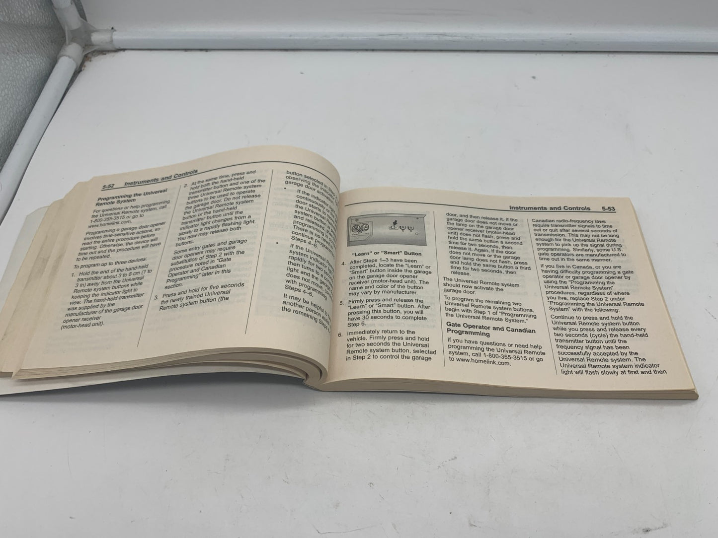 2013 Cadillac XTS Owners Manual Set with Case OEM