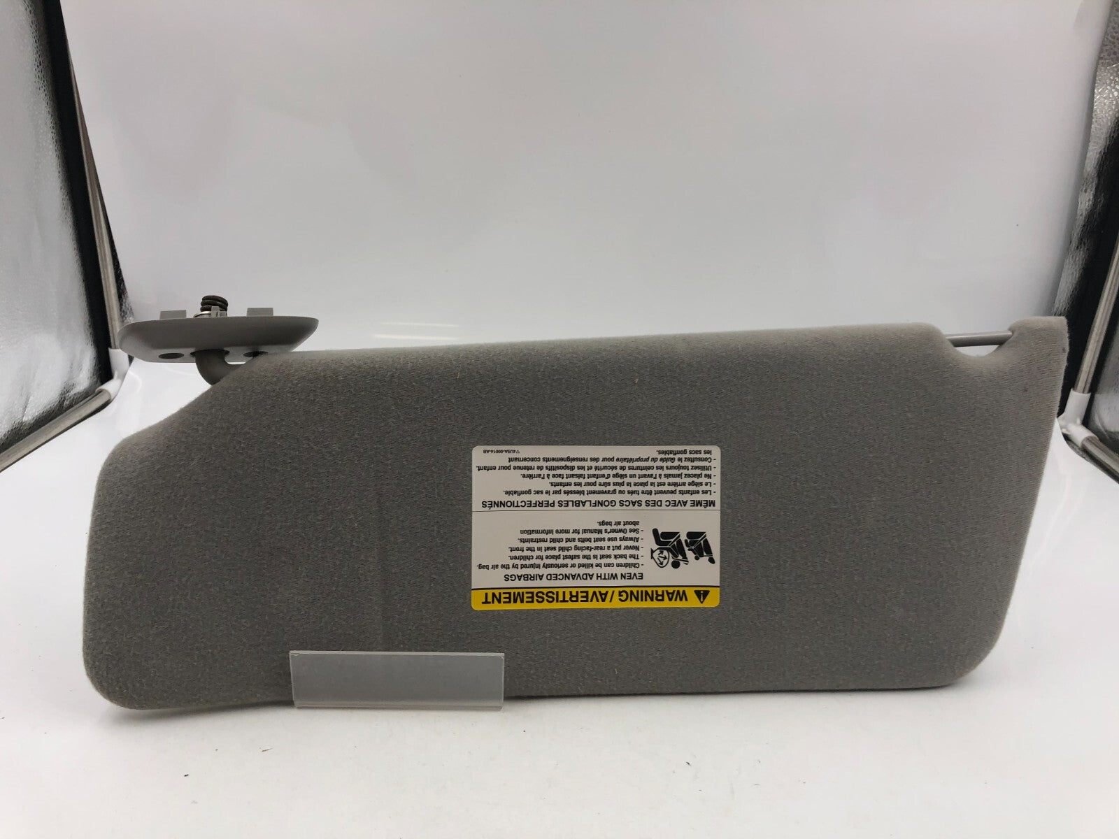 2004-2008 Ford F-150 F150 Passenger Sun Visor Gray OEM B04B40083