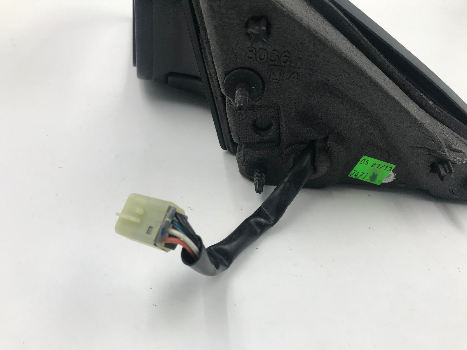 2011-2012 Chevrolet Malibu Driver Side View Power Door Mirror Charcoal D02B23027
