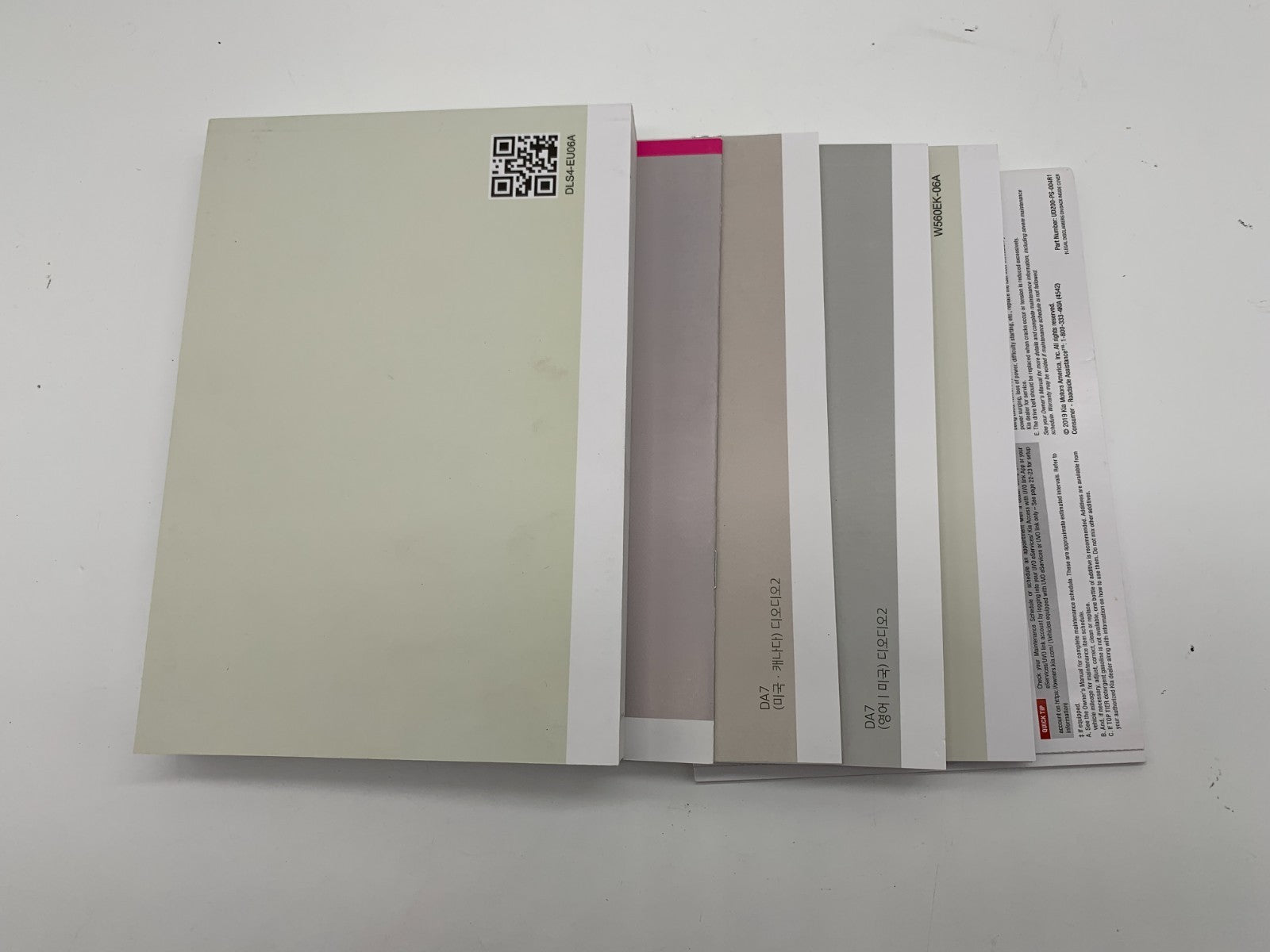 2021 Kia Forte Owners Manual Set OEM C04B63009