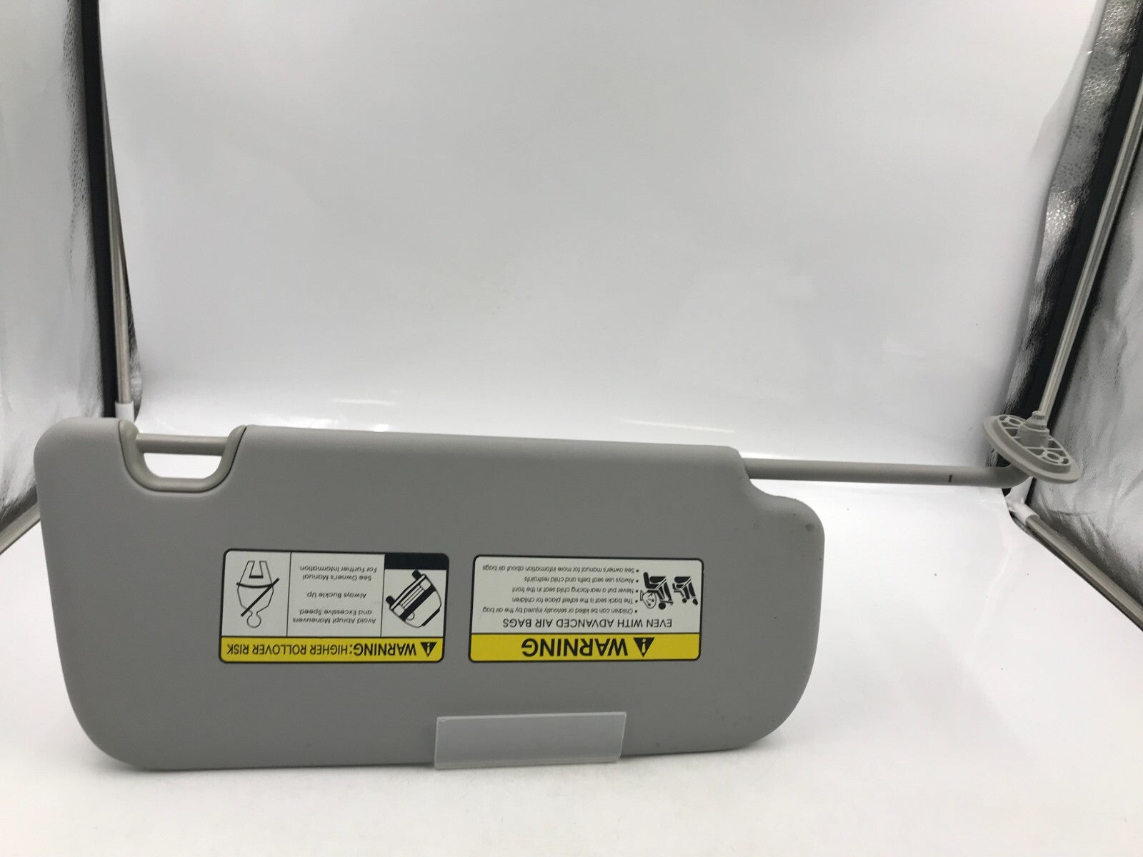 2014-2019 Kia Soul Driver Sun Visor Gray OEM C04B42008