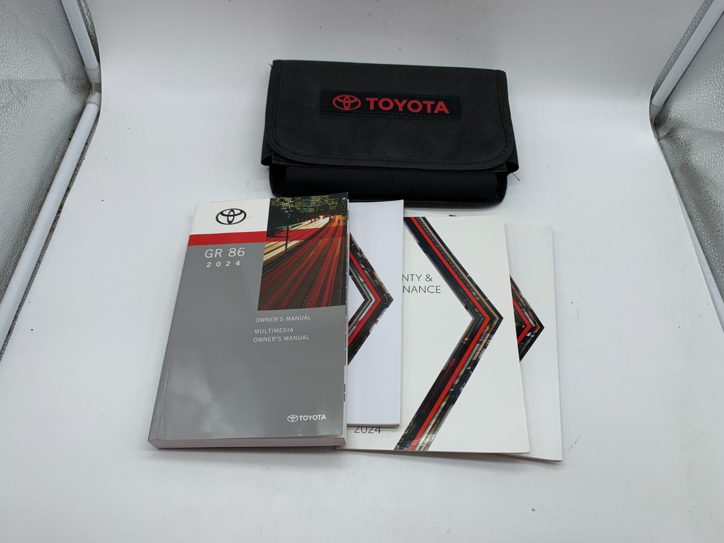 2025 Toyota GR86 GR 86 Owners Manual Set with Case OEM A01B50006