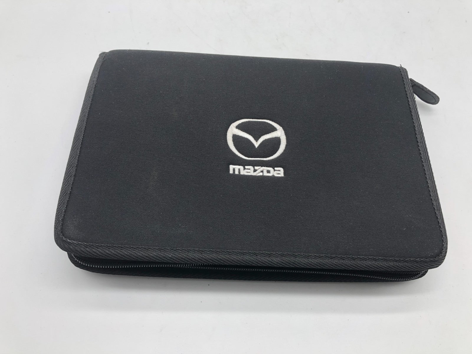 2007 Mazda 3 Owners Manual With Case OEM B04B33049