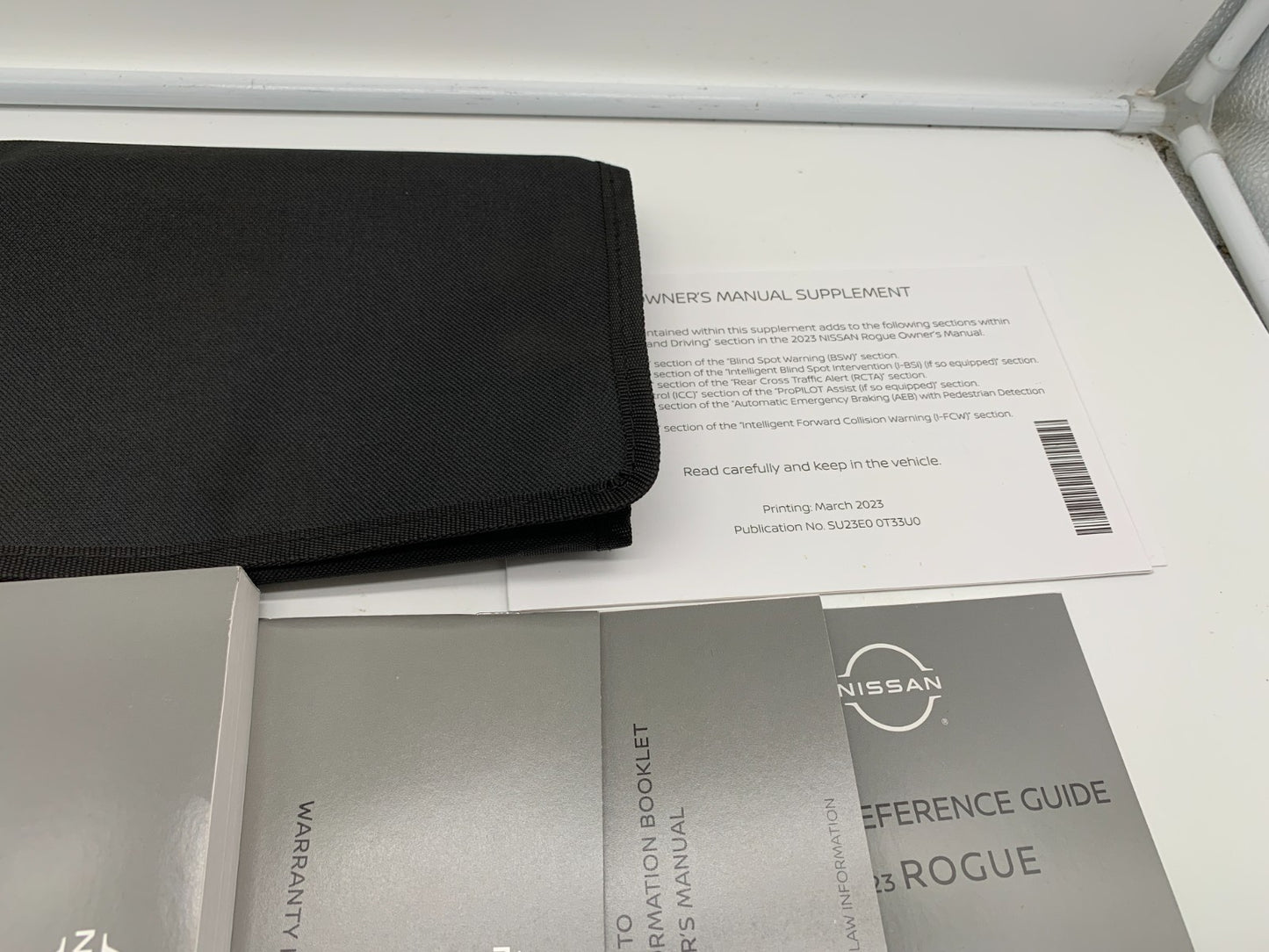 2023 Nissan Rogue Owners Manual Set OEM B04B25008