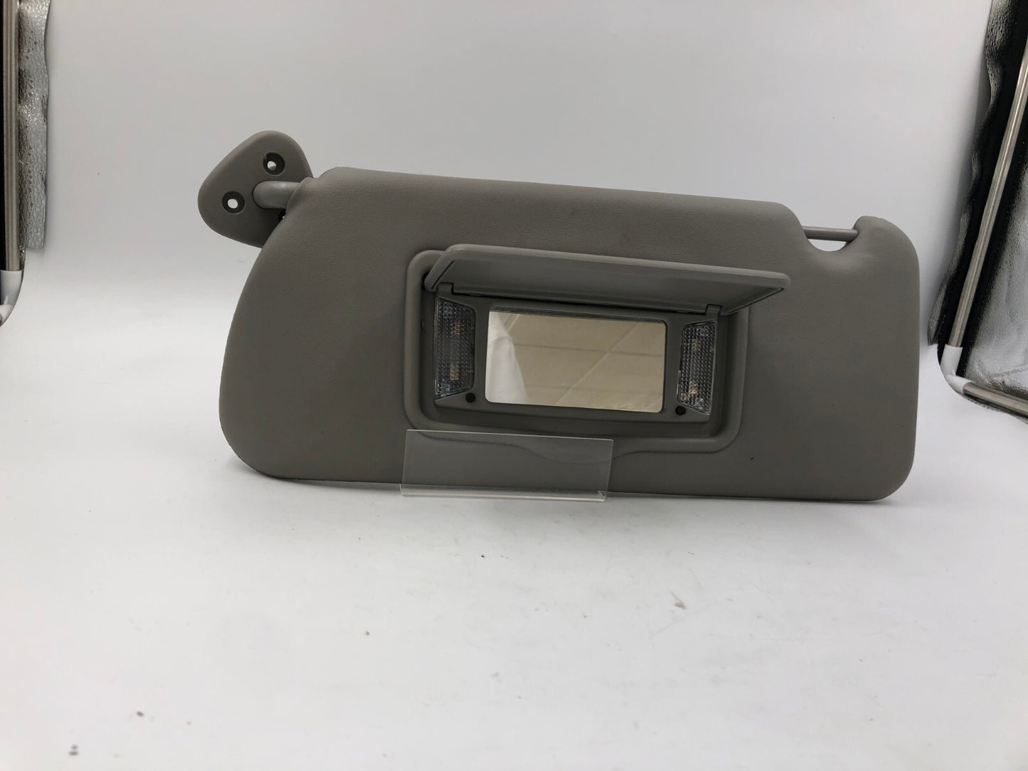 2003-2007 Cadillac CTS Driver Sun Visor Gray Illuminated OEM C01B19019