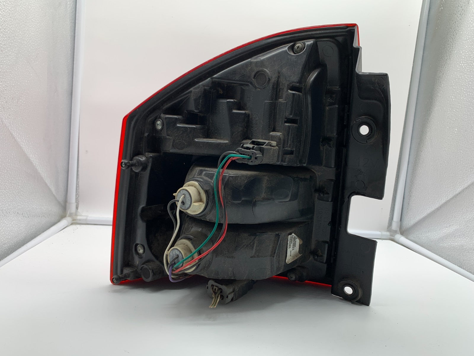 2011-2013 Jeep Compass Passenger Side Tail Light Taillight OEM B04B04065