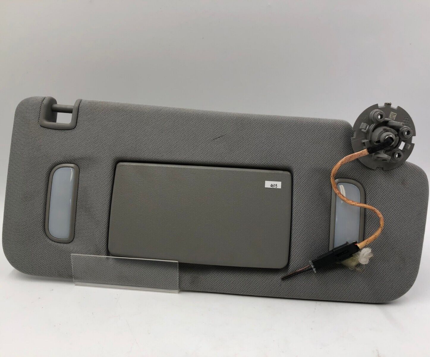 2017-2021 Chevrolet Trax Passenger Sun Visor Gray Illuminated A04B29054