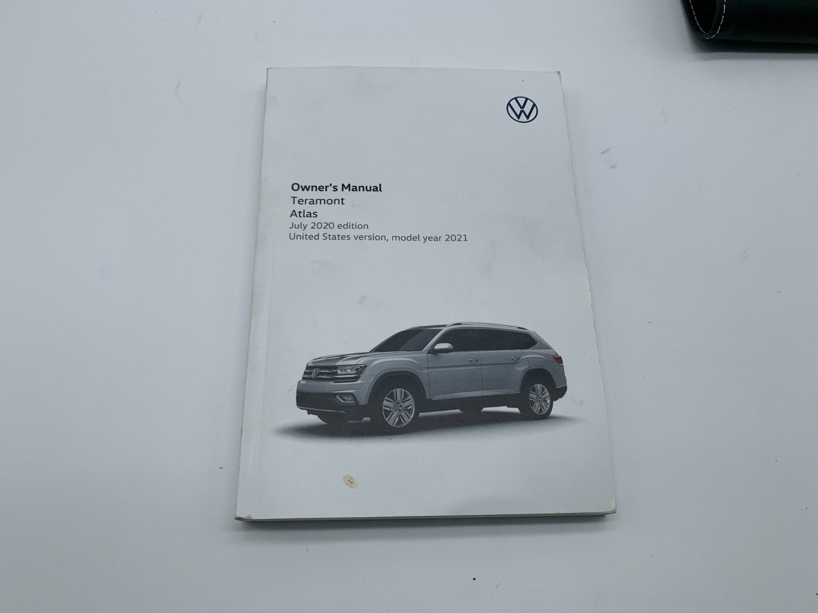 2019 Volkswagen Atlas Owners Manual Set with Case OEM C04B09007