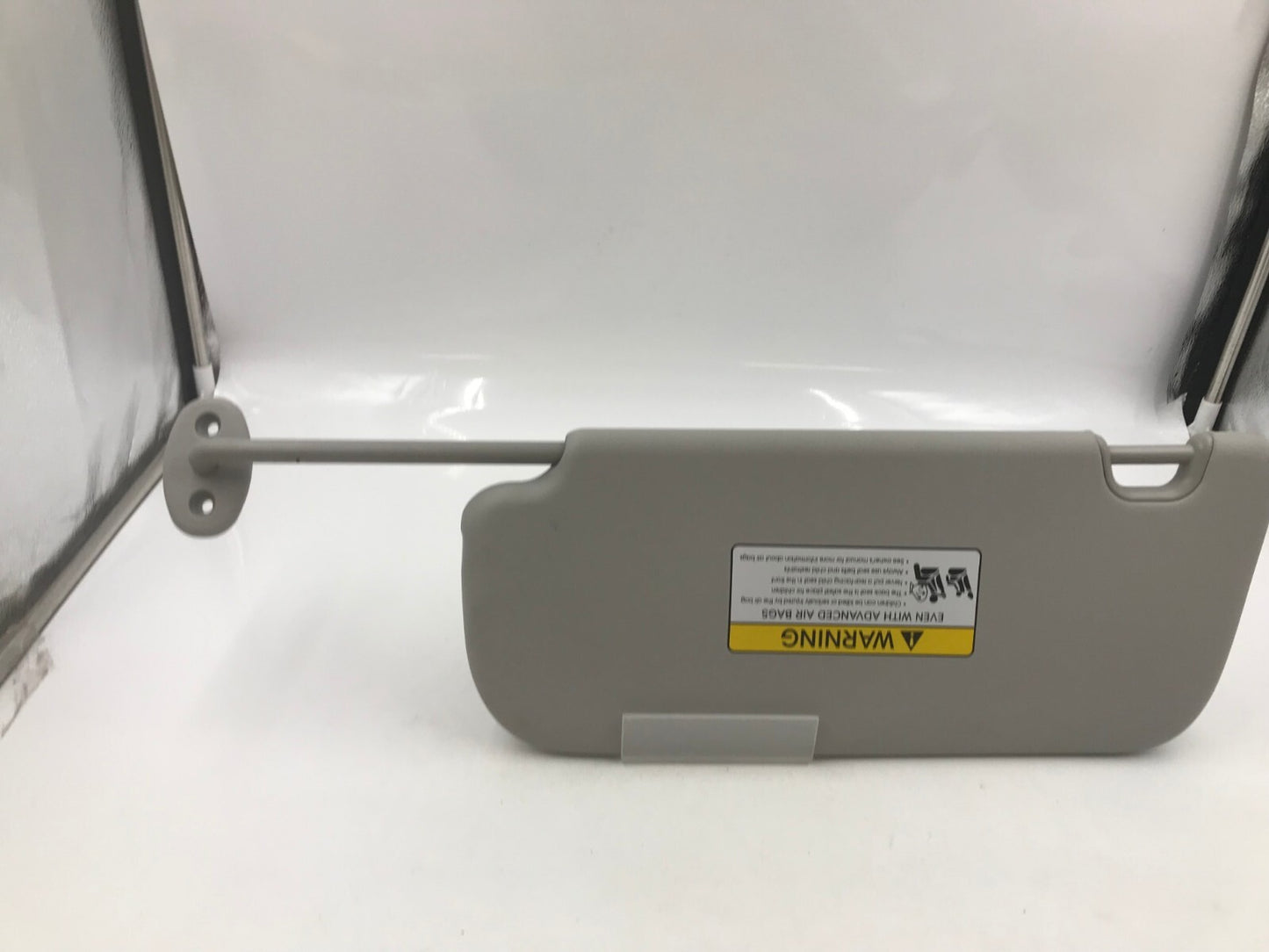 2014-2019 Kia Soul Passenger Sun Visor Gray OEM E02B29062