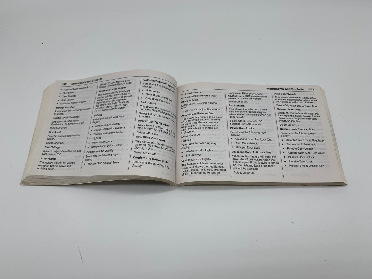 2017 Chevrolet Trax Owners Manual OEM C03B54016