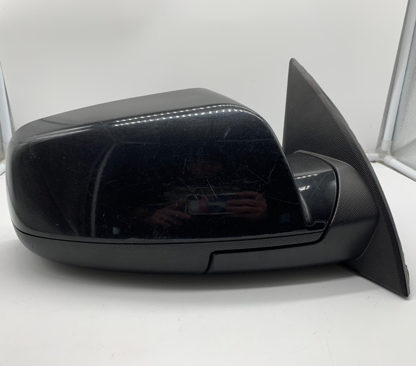 2010-2011 GMC Terrain Passenger View Power Door Mirror Black OEM D02B41029