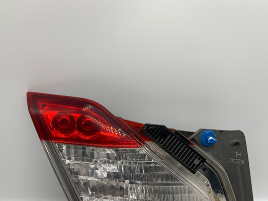2011-2013 Infiniti M56 Driver Side Lid Mounted Tail Light Taillight B04B43001