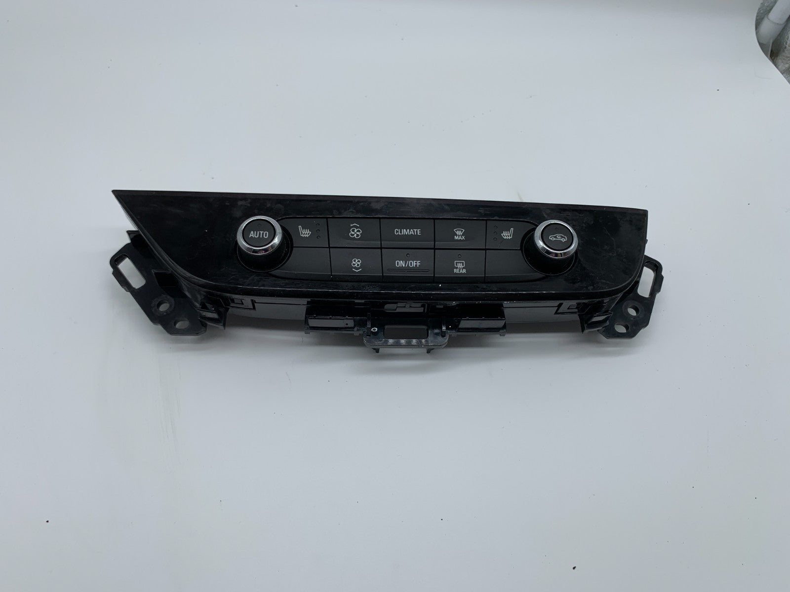 2008-2017 Buick Enclave Rear Climate Control AC Heater Unit OEM C03B57010