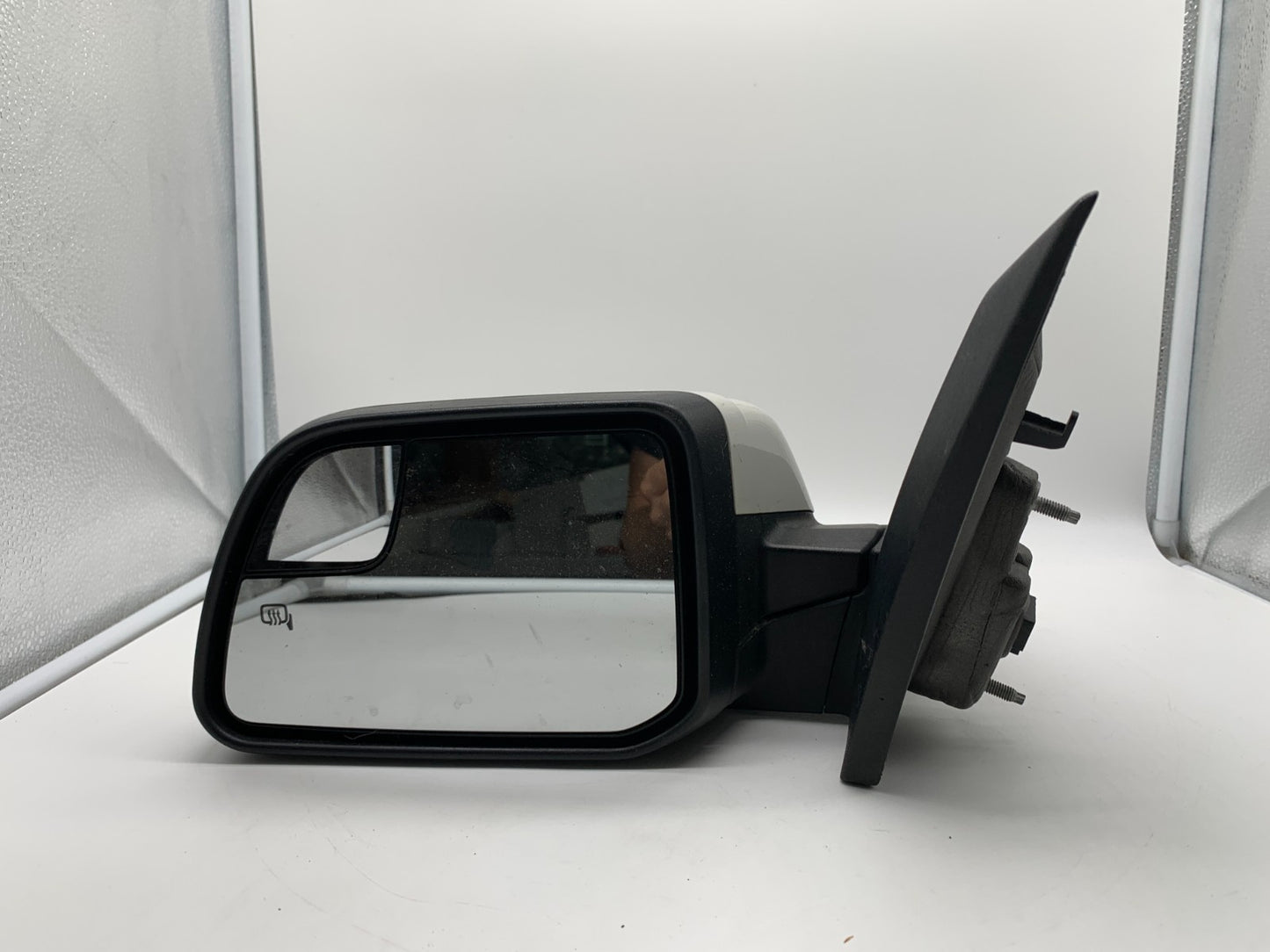 2010-2019 Ford Taurus Driver Side View Power Door Mirror White OEM C03B46019