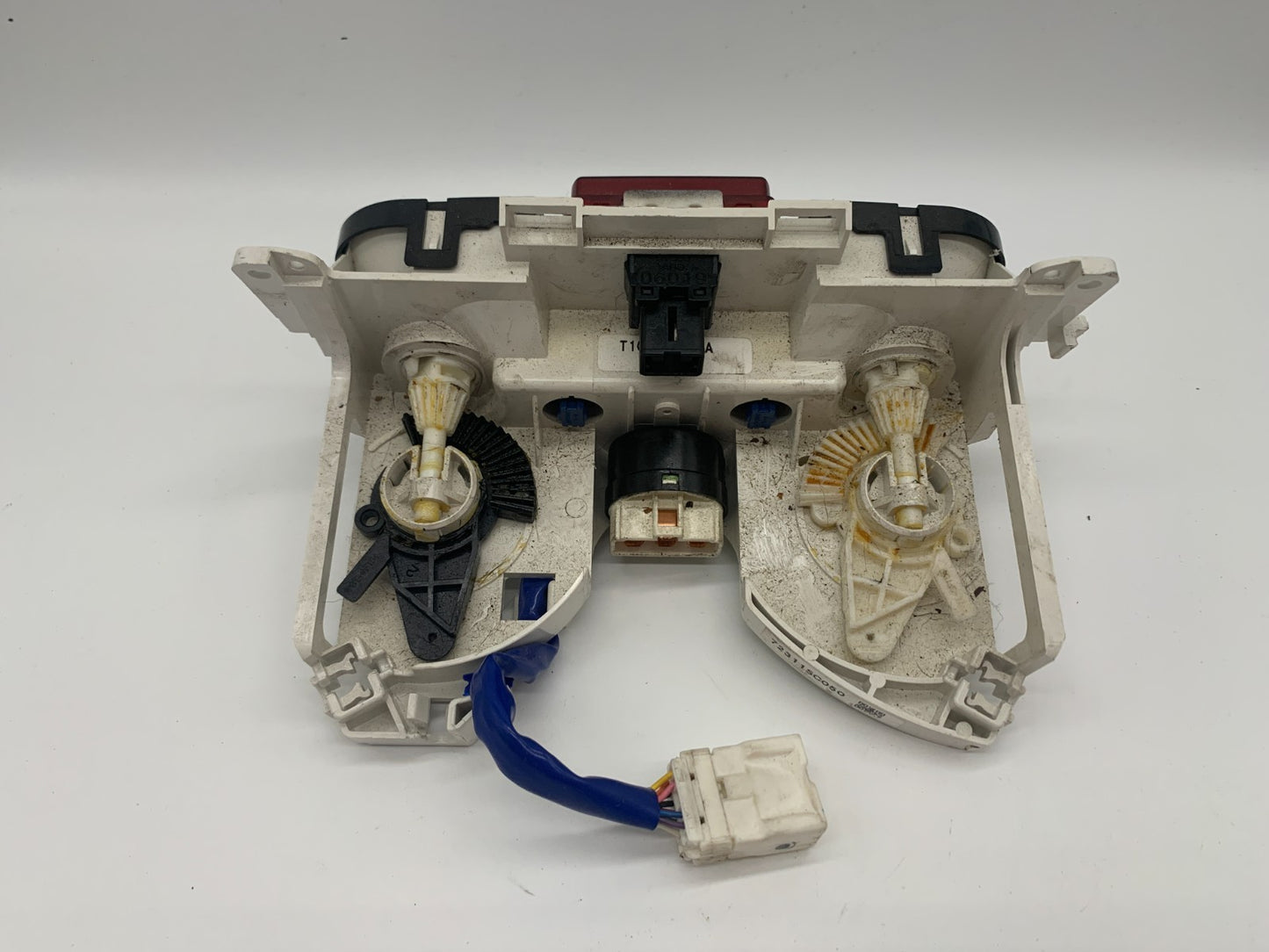 2012 Subaru Forester Climate Control AC Heater Temperature Unit OEM 72311SC010