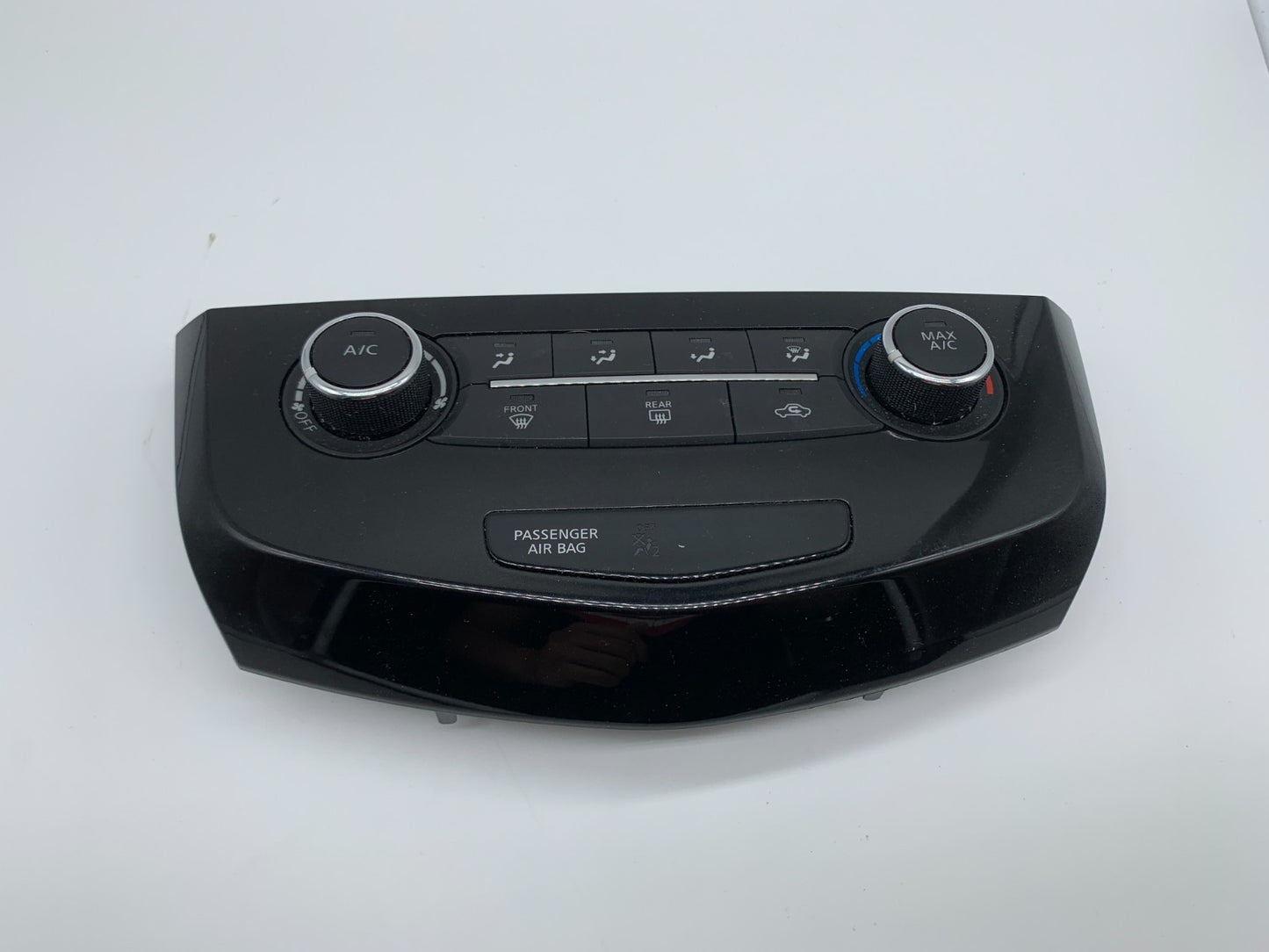 2017-2023 Nissan Rogue Climate Control AC Heater Temperature Unit OEM D02B64010