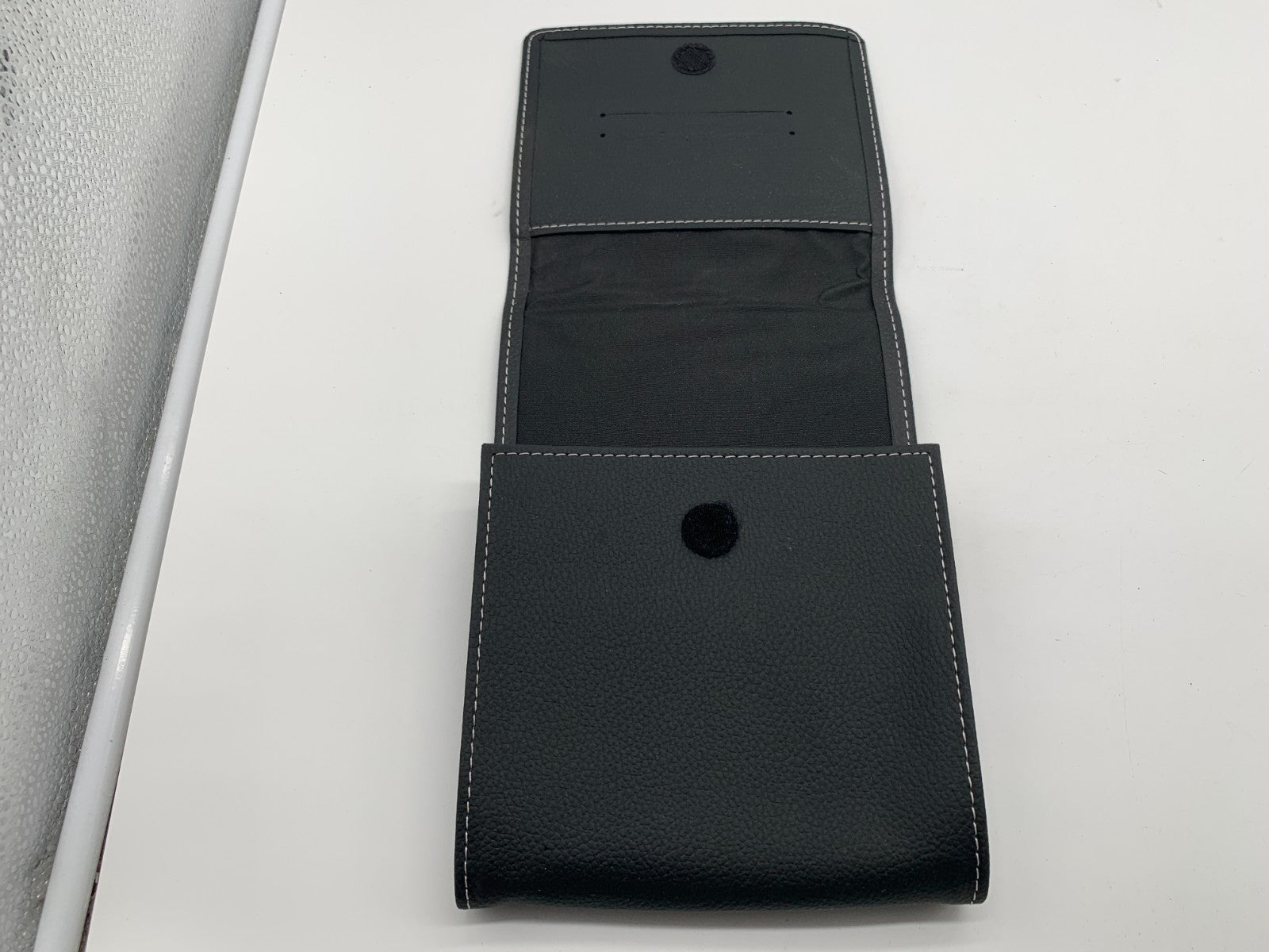 2021 Volkswagen Atlas Owners Manual Set with Case OEM B03B24020