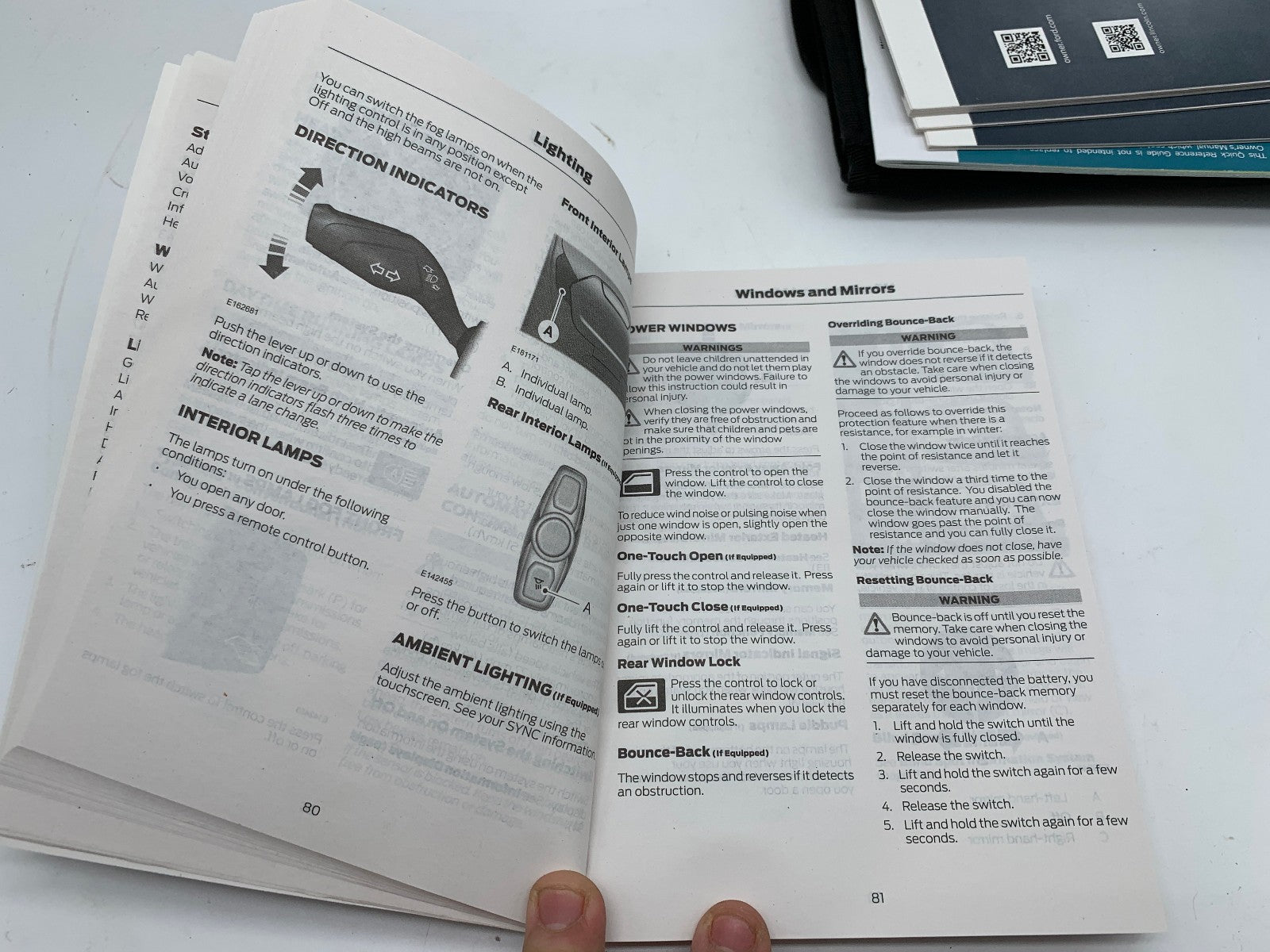 2018 Ford Escape Owners Manual Set with Case OEM D03B34011