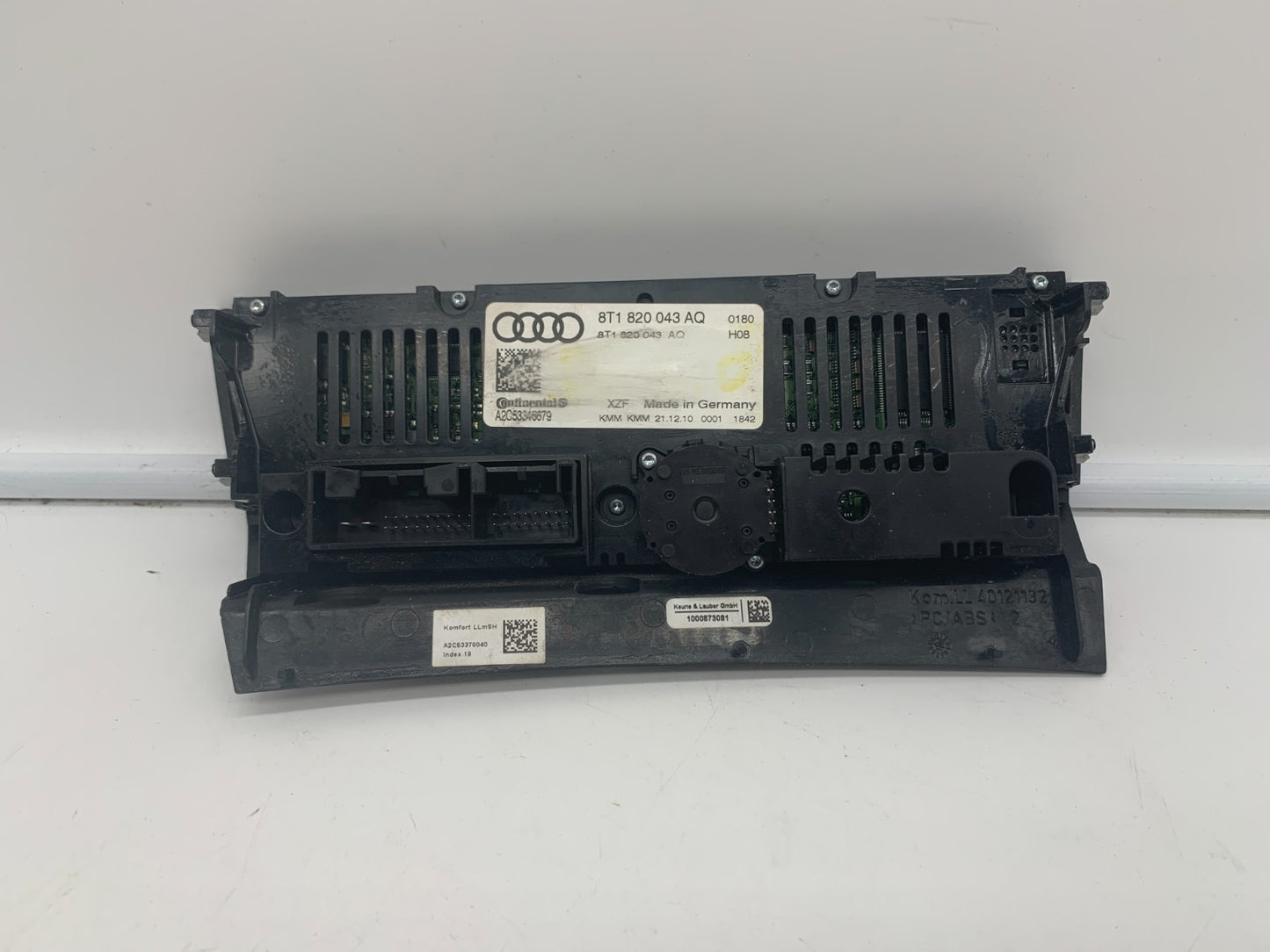 2008-2012 Audi A4 AC Heater Climate Control Unit with Heated Seats OEM B03B35004