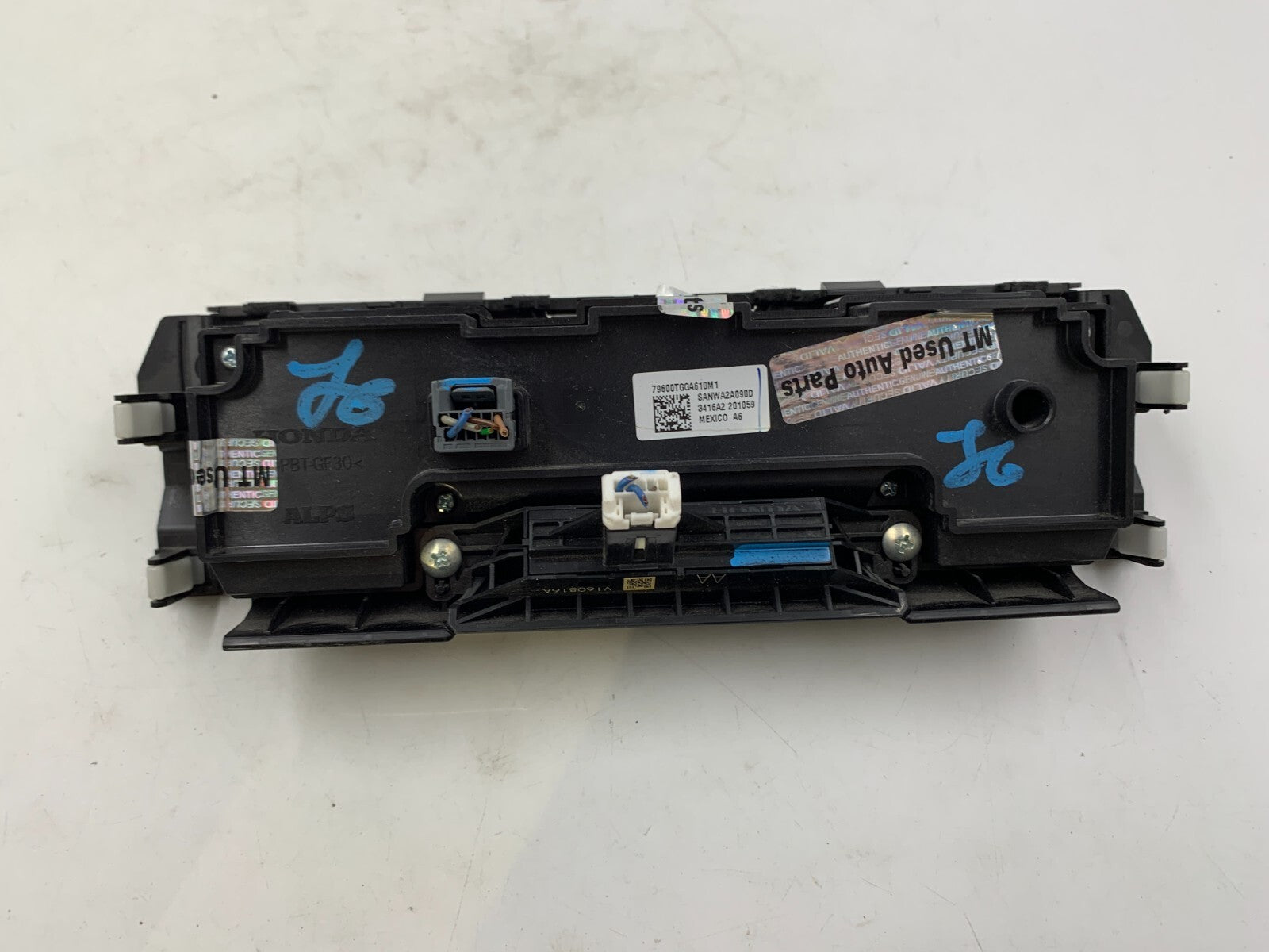 2017-2018 Honda Civic AC Heater Climate Control OEM E01B14025